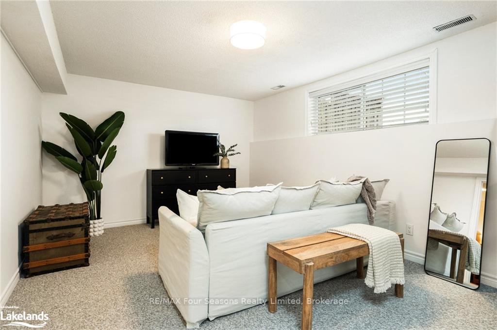 Photo 25 of 29 Godden Street, Collingwood — HOMEH