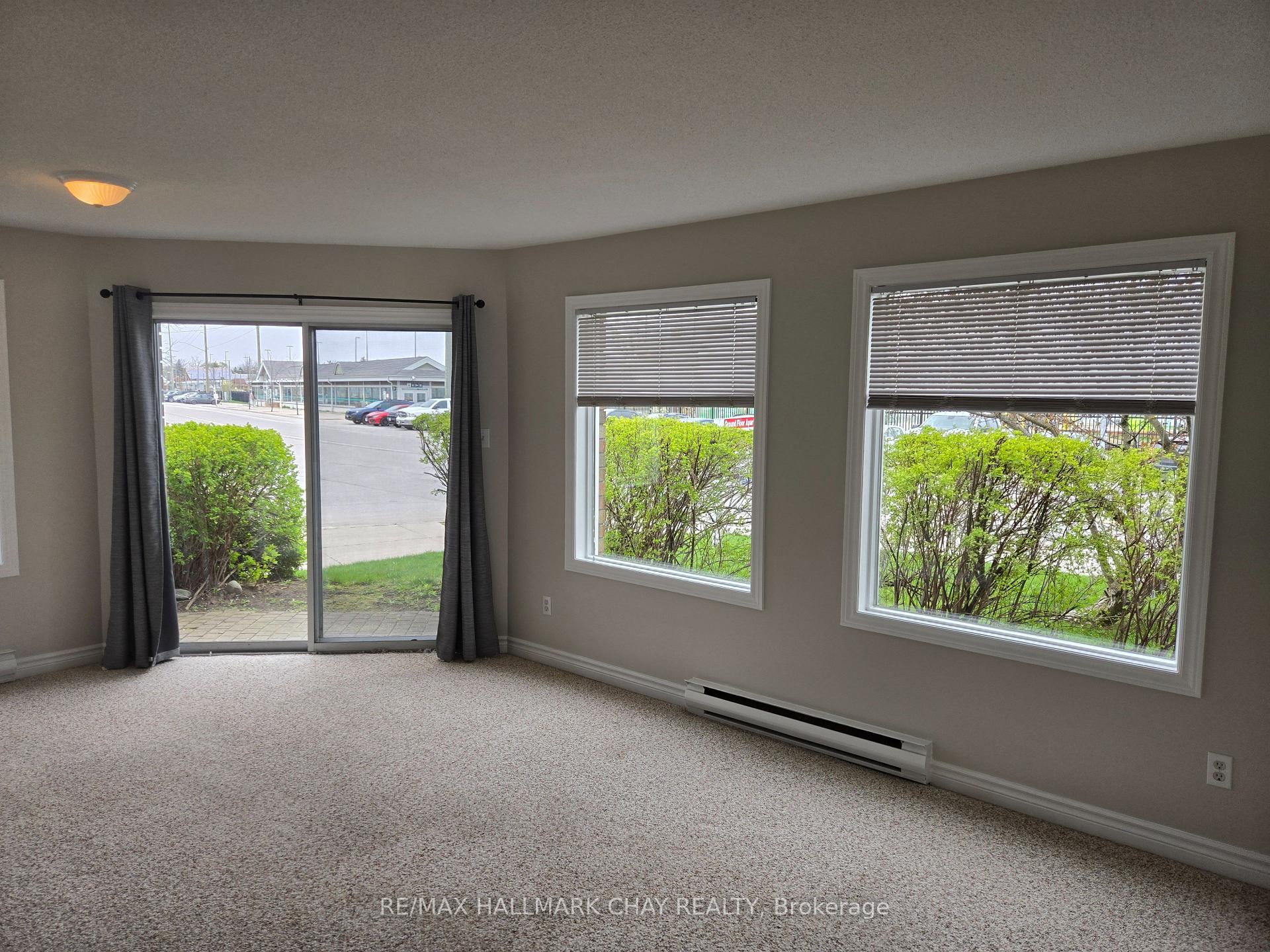 Photo 4 of Unit 1A, 89 Gowan Street, Barrie, Allandale — HOMEH