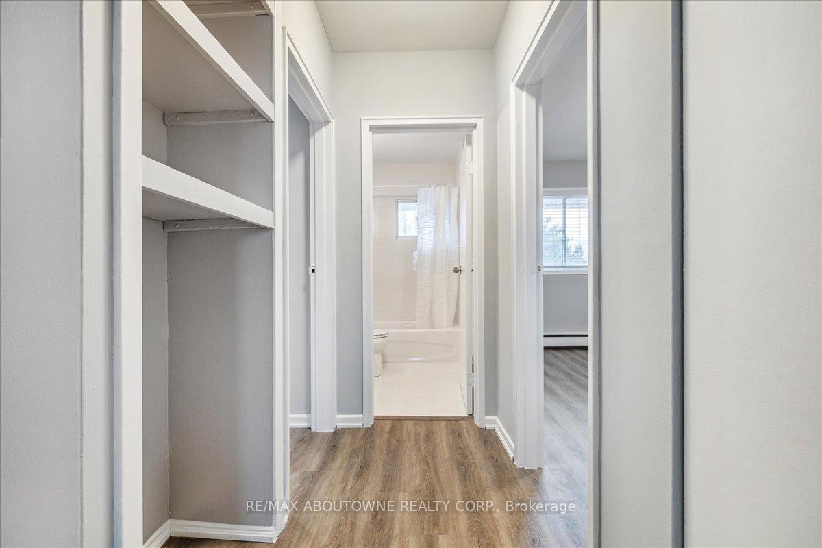 Photo 26 of Unit 3, 2350 Queensway Drive, Burlington, Freeman — HOMEH