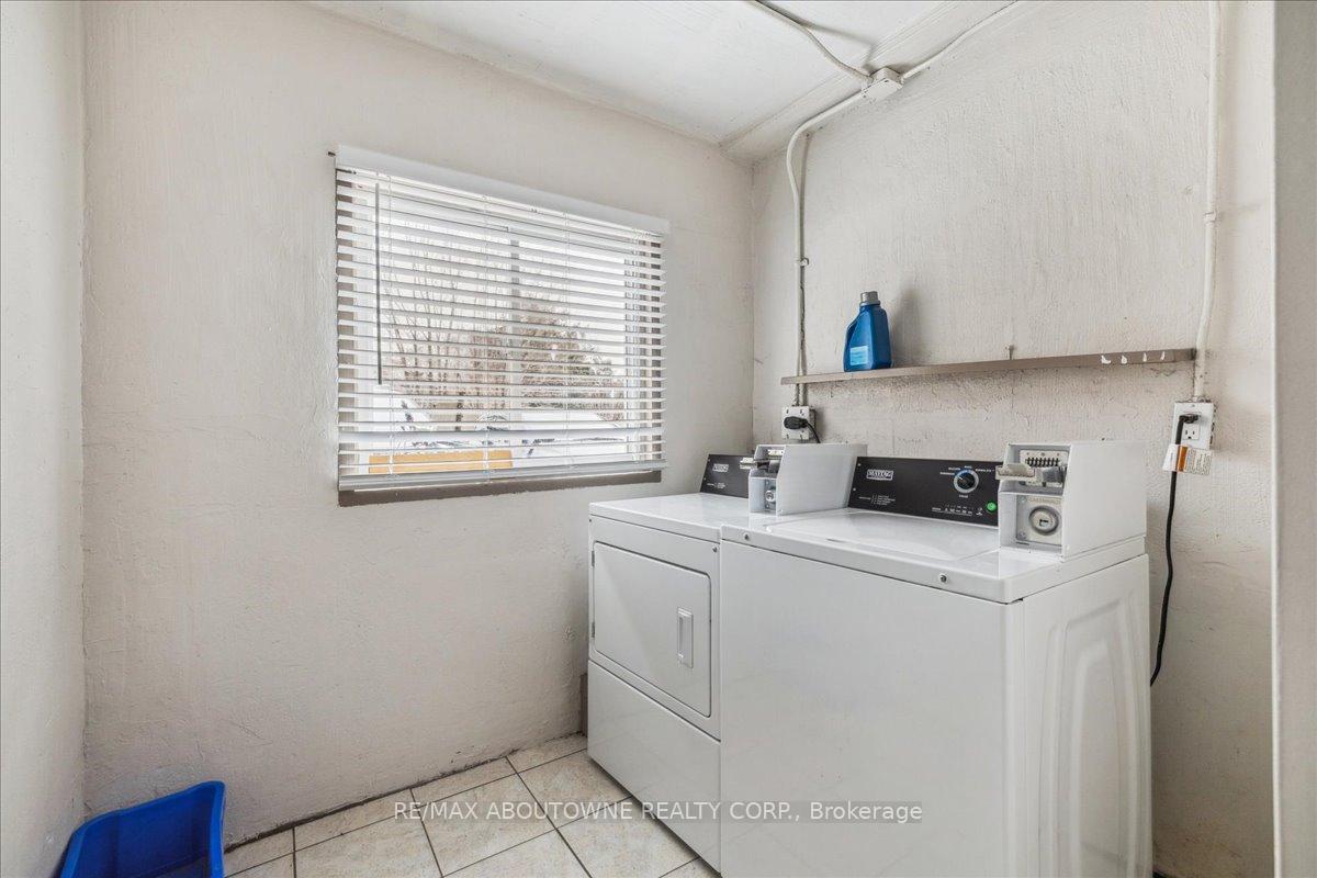 Photo 34 of Unit 3, 2350 Queensway Drive, Burlington, Freeman — HOMEH