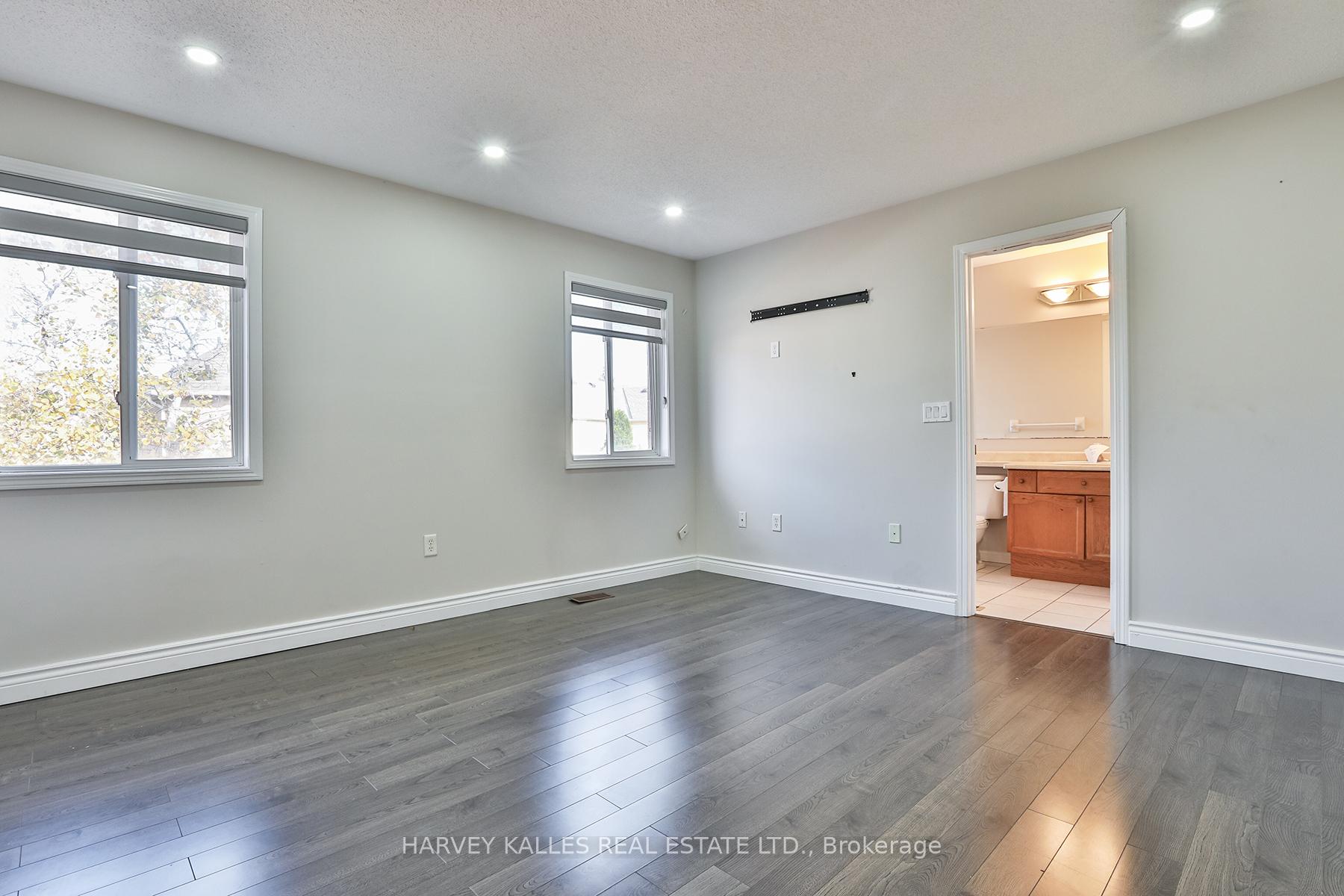Photo 21 of 24 Upshall Drive, Brampton, Vales of Castlemore — HOMEH