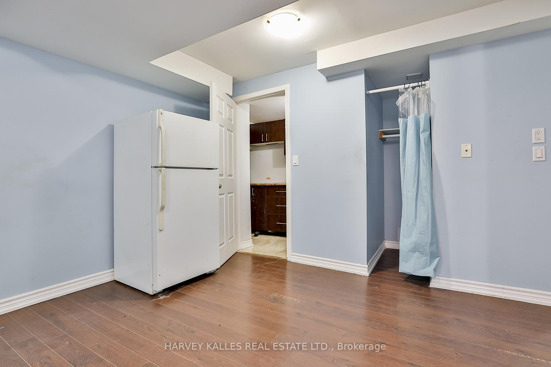 Photo 36 of 24 Upshall Drive, Brampton, Vales of Castlemore — HOMEH