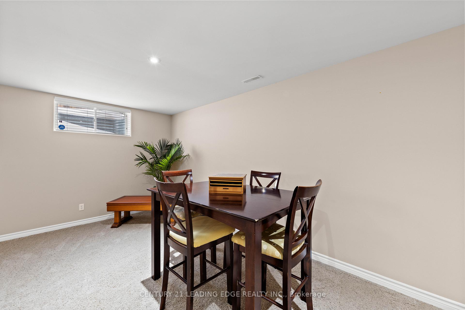 Photo 40 of 74 Simcoe Drive, Belleville, Thurlow Ward — HOMEH