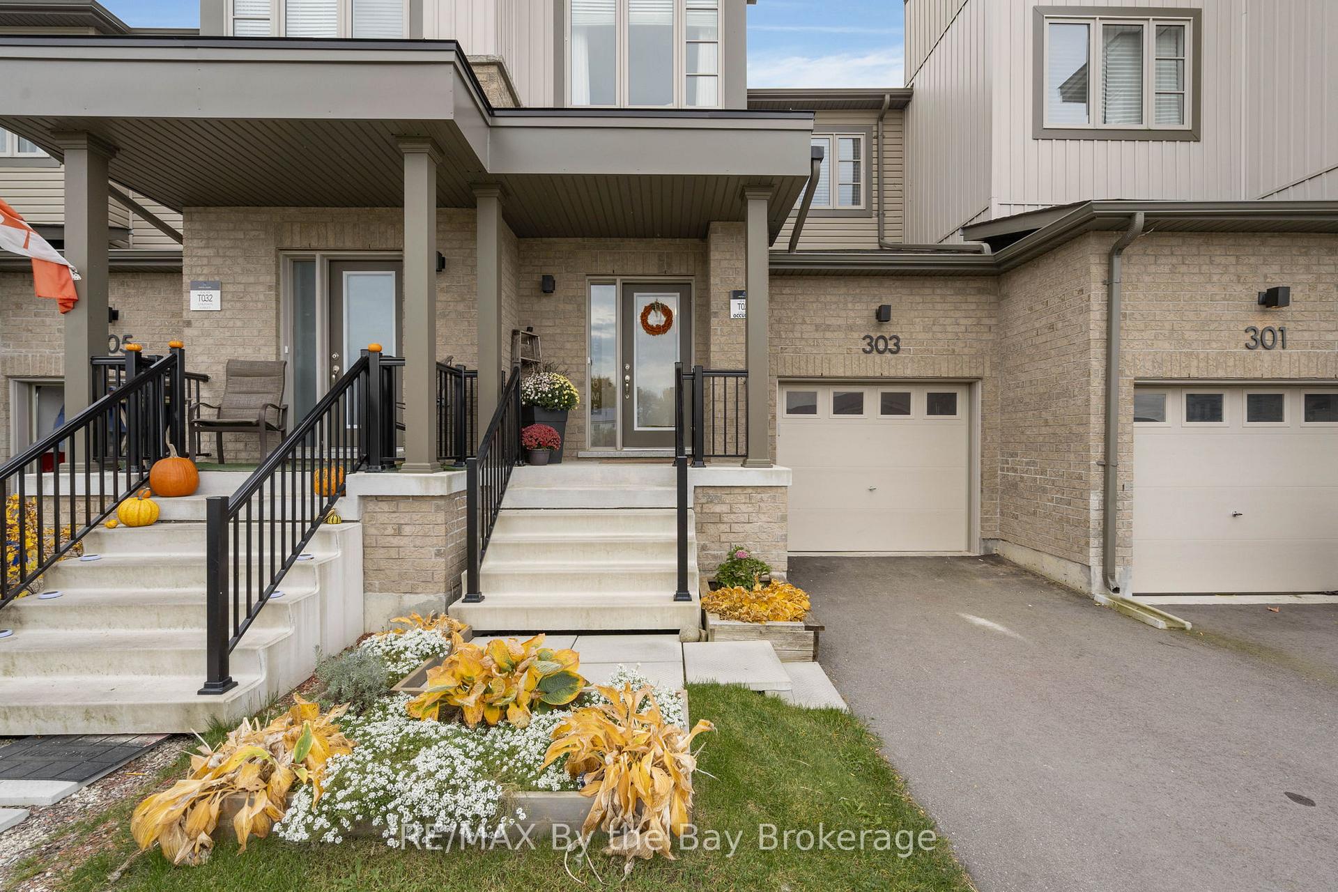 Photo 2 of 303 Atkinson Street, Clearview, Stayner — HOMEH