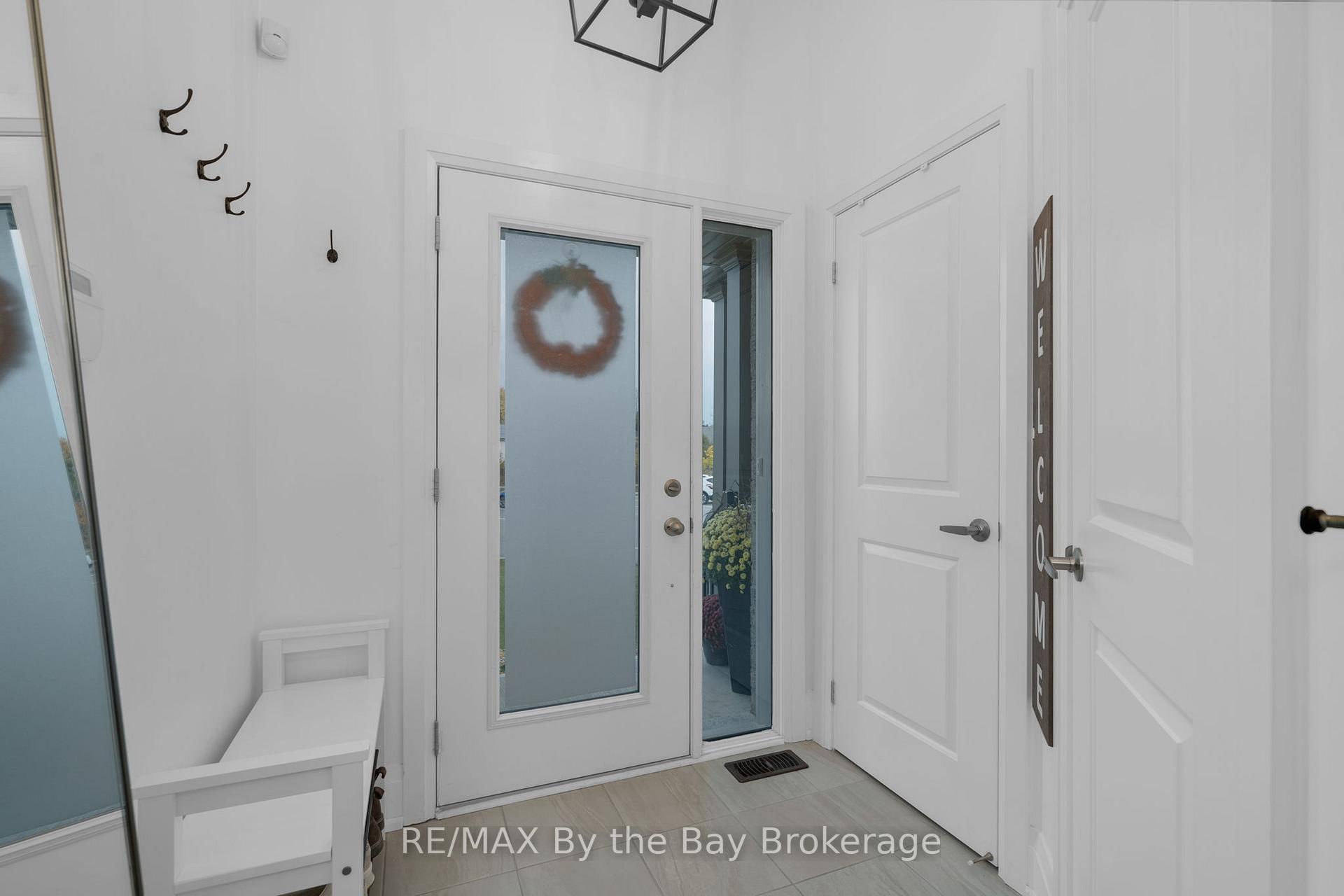 Photo 4 of 303 Atkinson Street, Clearview, Stayner — HOMEH