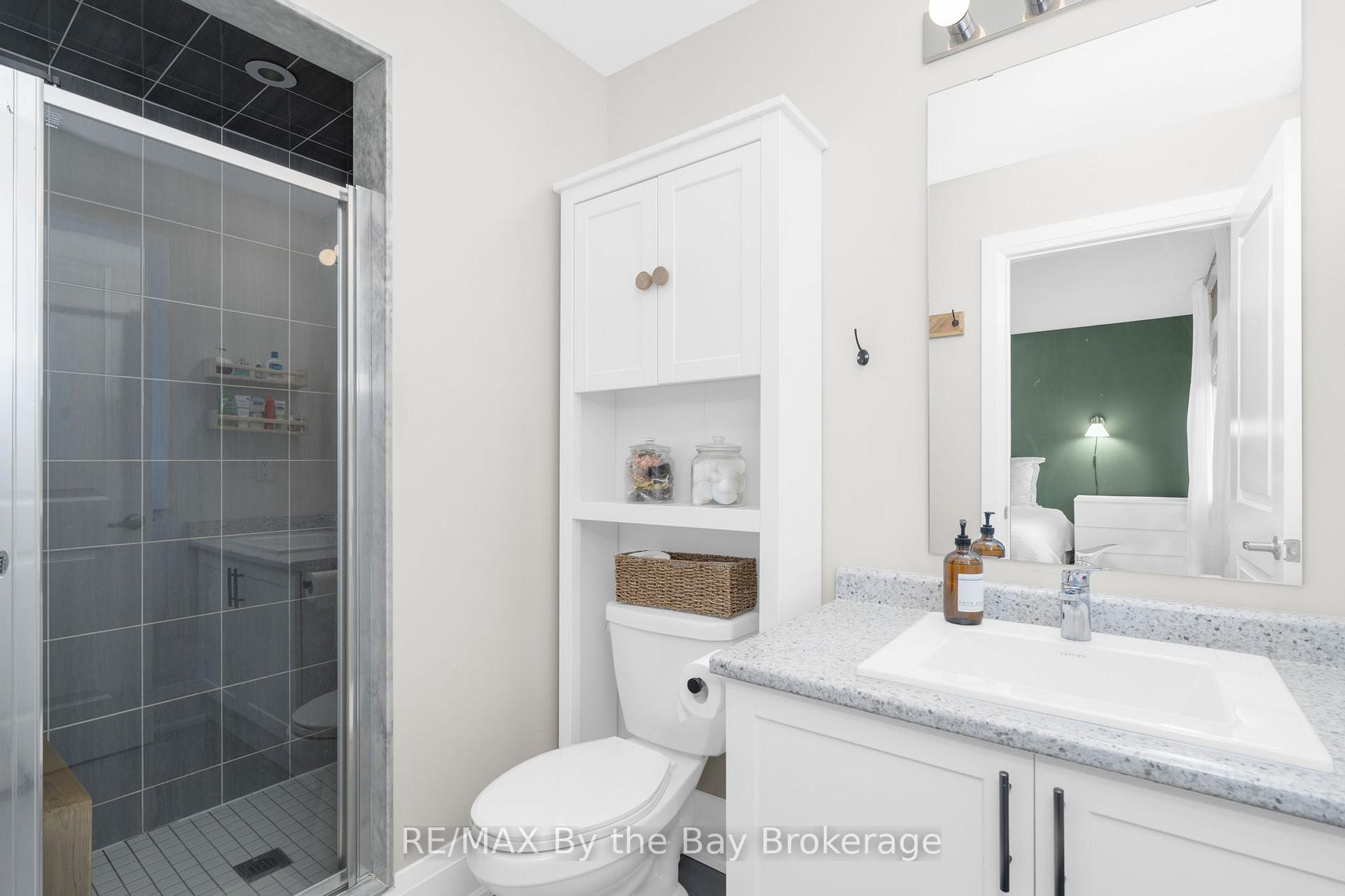 Photo 18 of 303 Atkinson Street, Clearview, Stayner — HOMEH