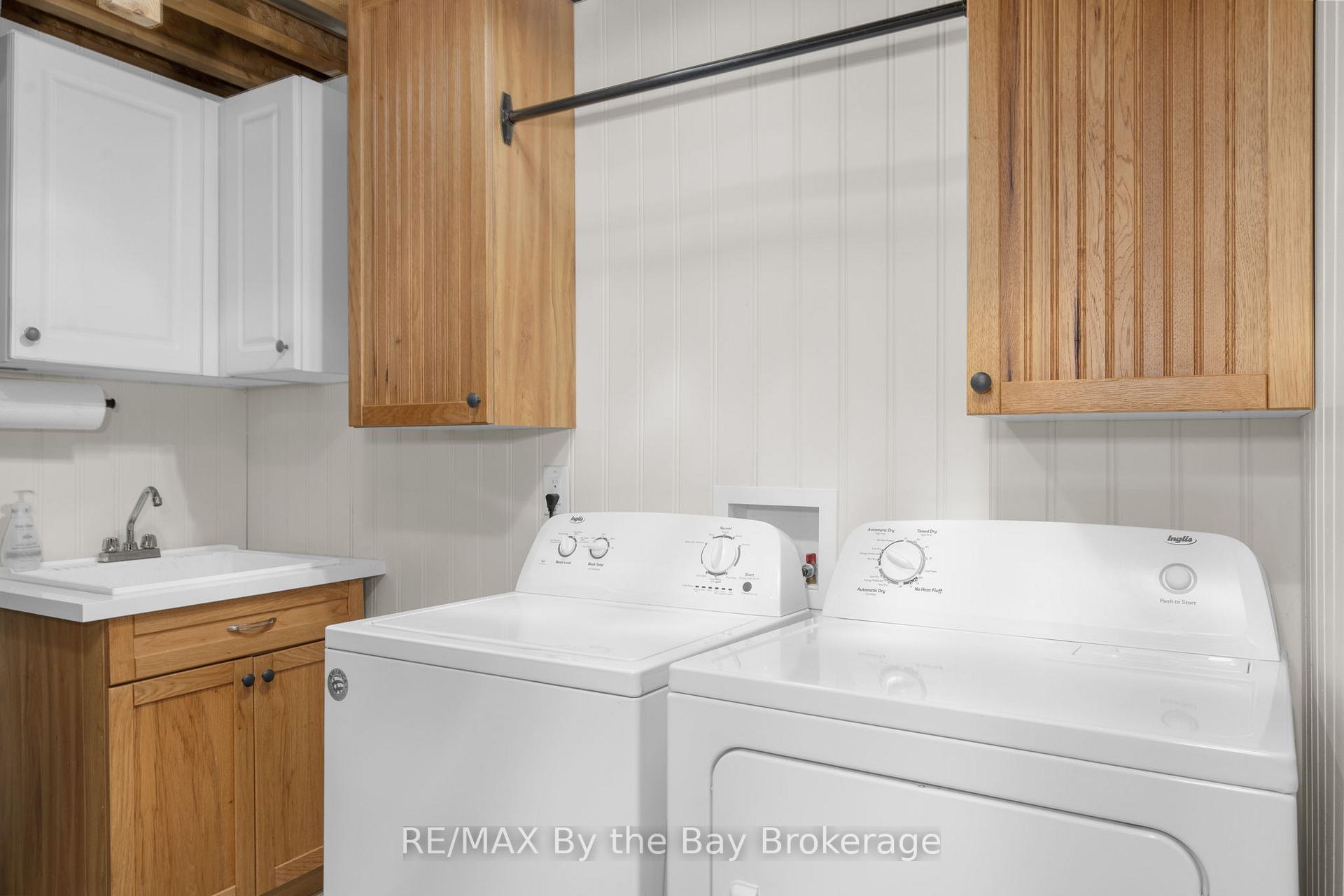 Photo 26 of 303 Atkinson Street, Clearview, Stayner — HOMEH