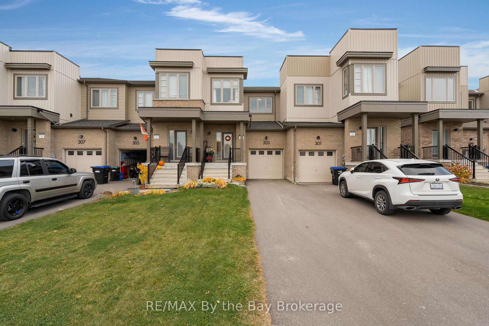 Photo 31 of 303 Atkinson Street, Clearview, Stayner — HOMEH