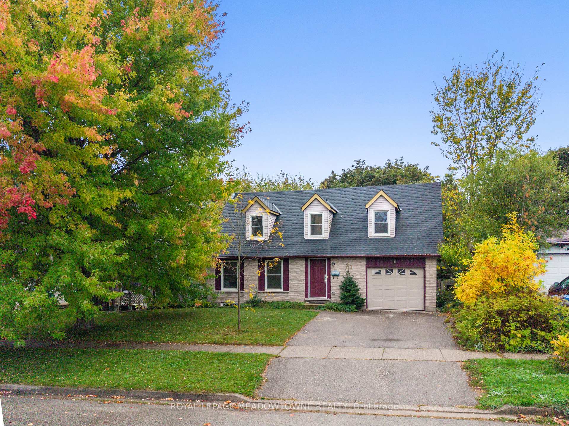Front of 21 Briarlea Road