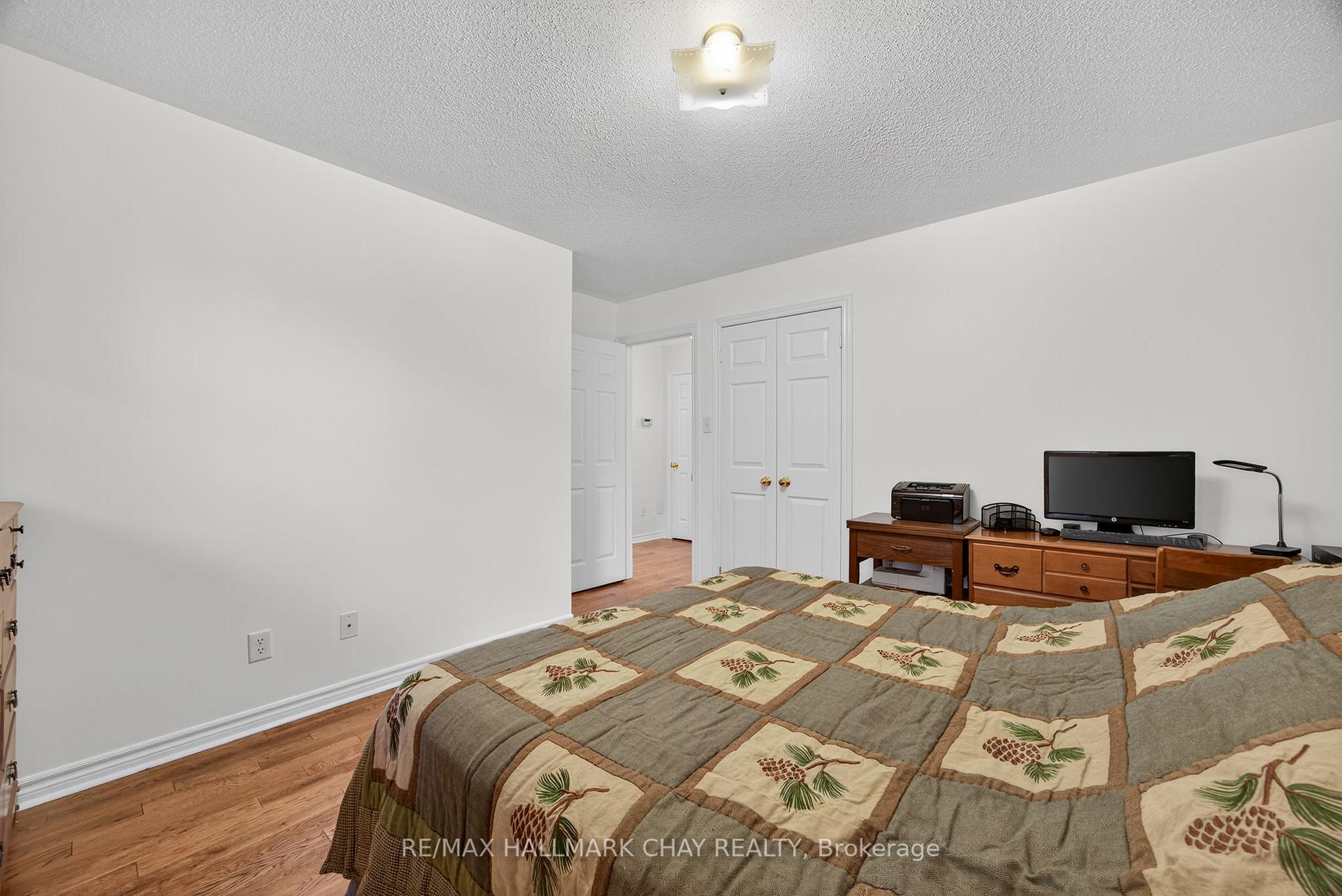 Photo 5 of 99 Sproule Drive, Barrie, Edgehill Drive — HOMEH