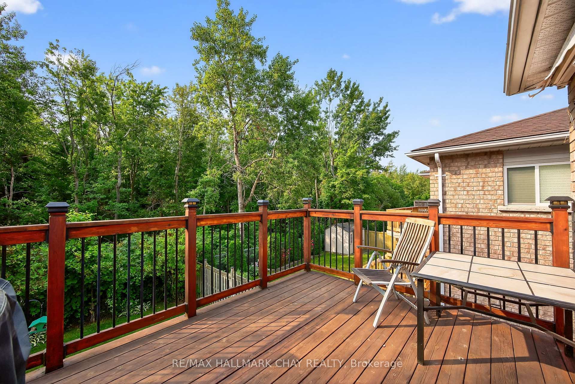 Photo 17 of 99 Sproule Drive, Barrie, Edgehill Drive — HOMEH