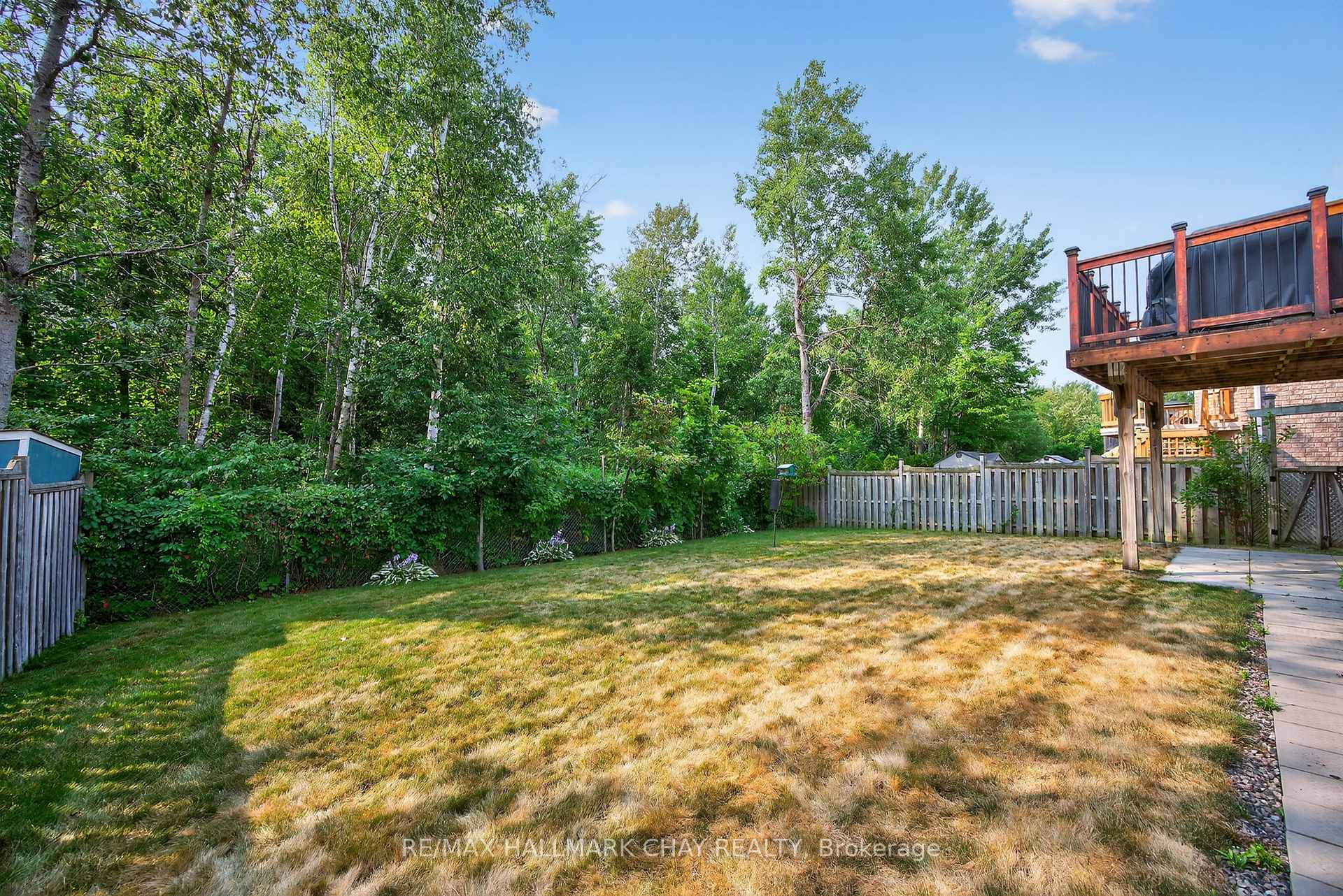 Photo 23 of 99 Sproule Drive, Barrie, Edgehill Drive — HOMEH