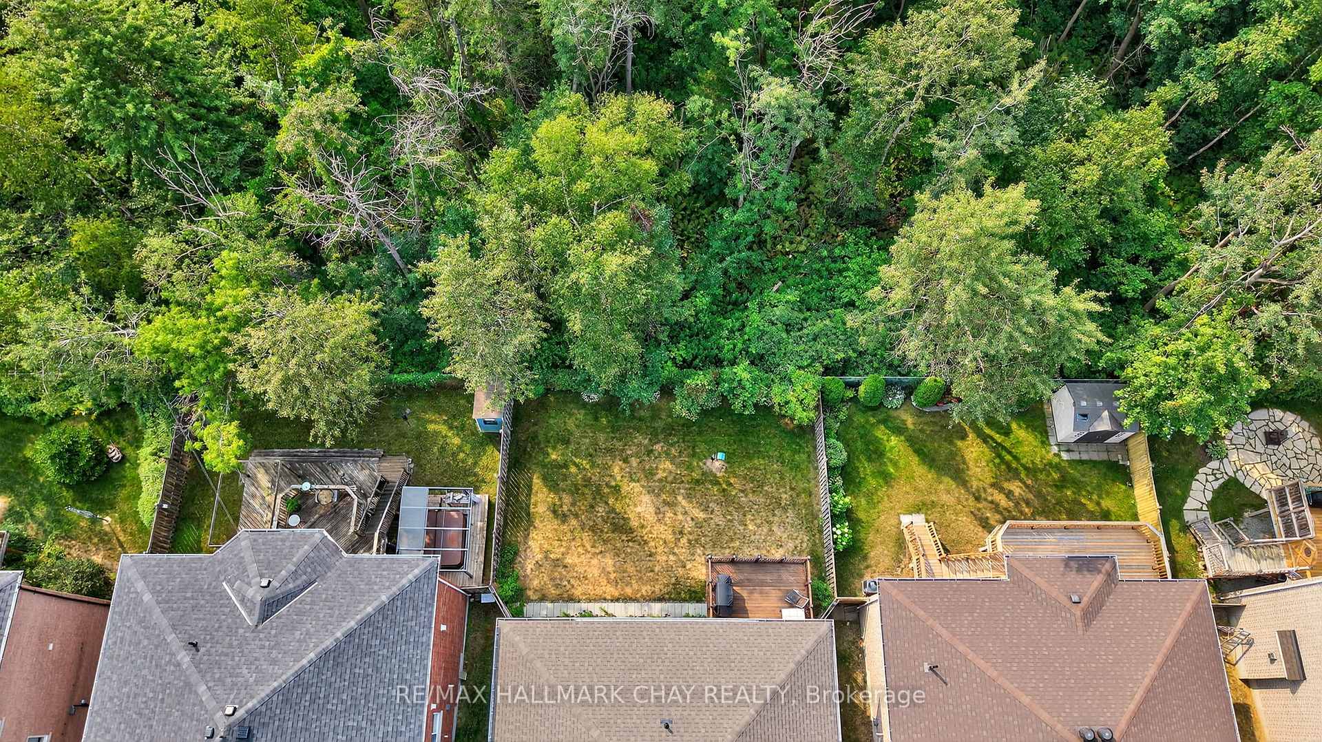 Photo 26 of 99 Sproule Drive, Barrie, Edgehill Drive — HOMEH