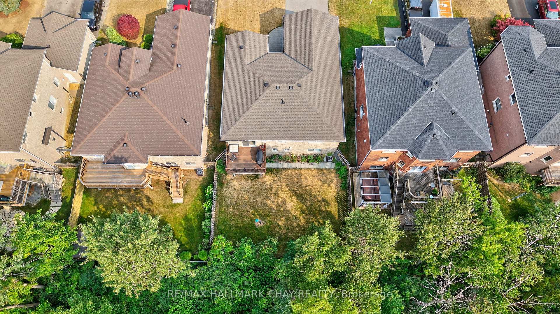 Photo 27 of 99 Sproule Drive, Barrie, Edgehill Drive — HOMEH