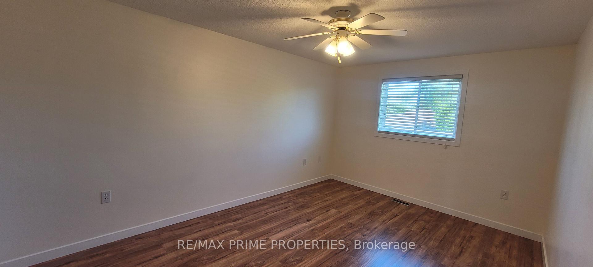 Photo 11 of Unit Upper, 7 Irish Lane, Barrie, Grove East — HOMEH