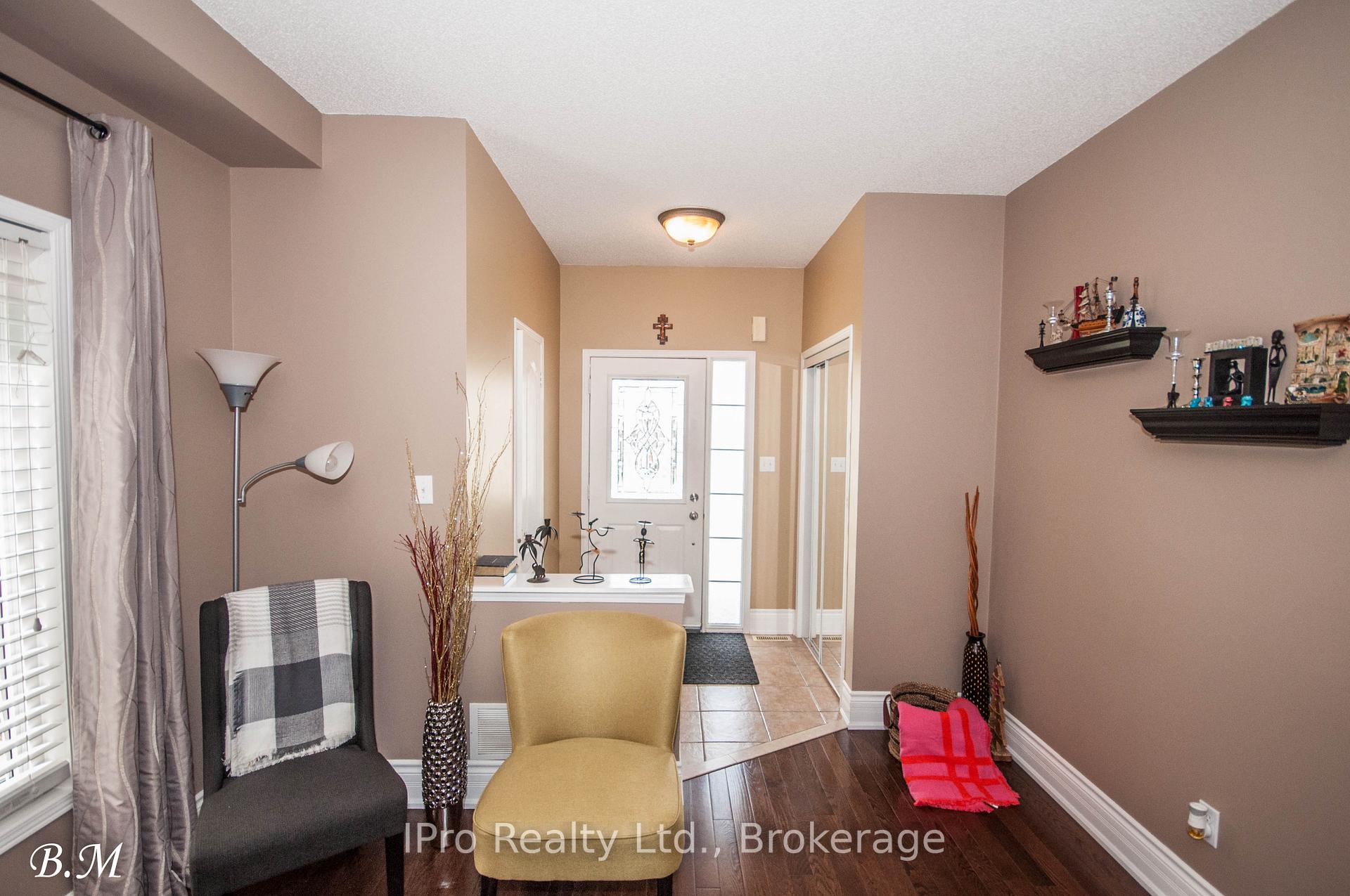 Photo 4 of 5854 Blue Spruce Avenue, Burlington, Orchard — HOMEH