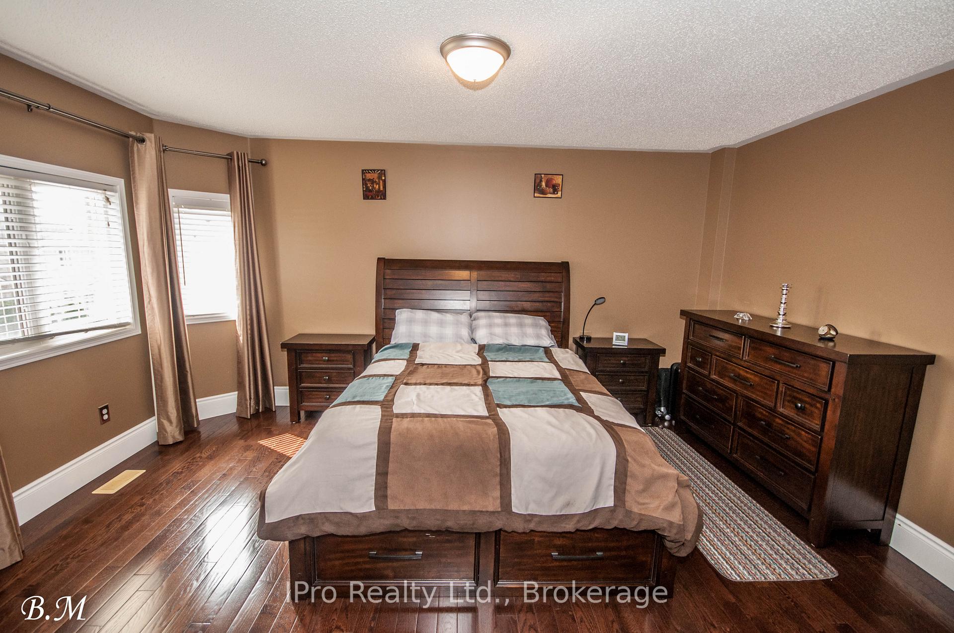 Photo 18 of 5854 Blue Spruce Avenue, Burlington, Orchard — HOMEH
