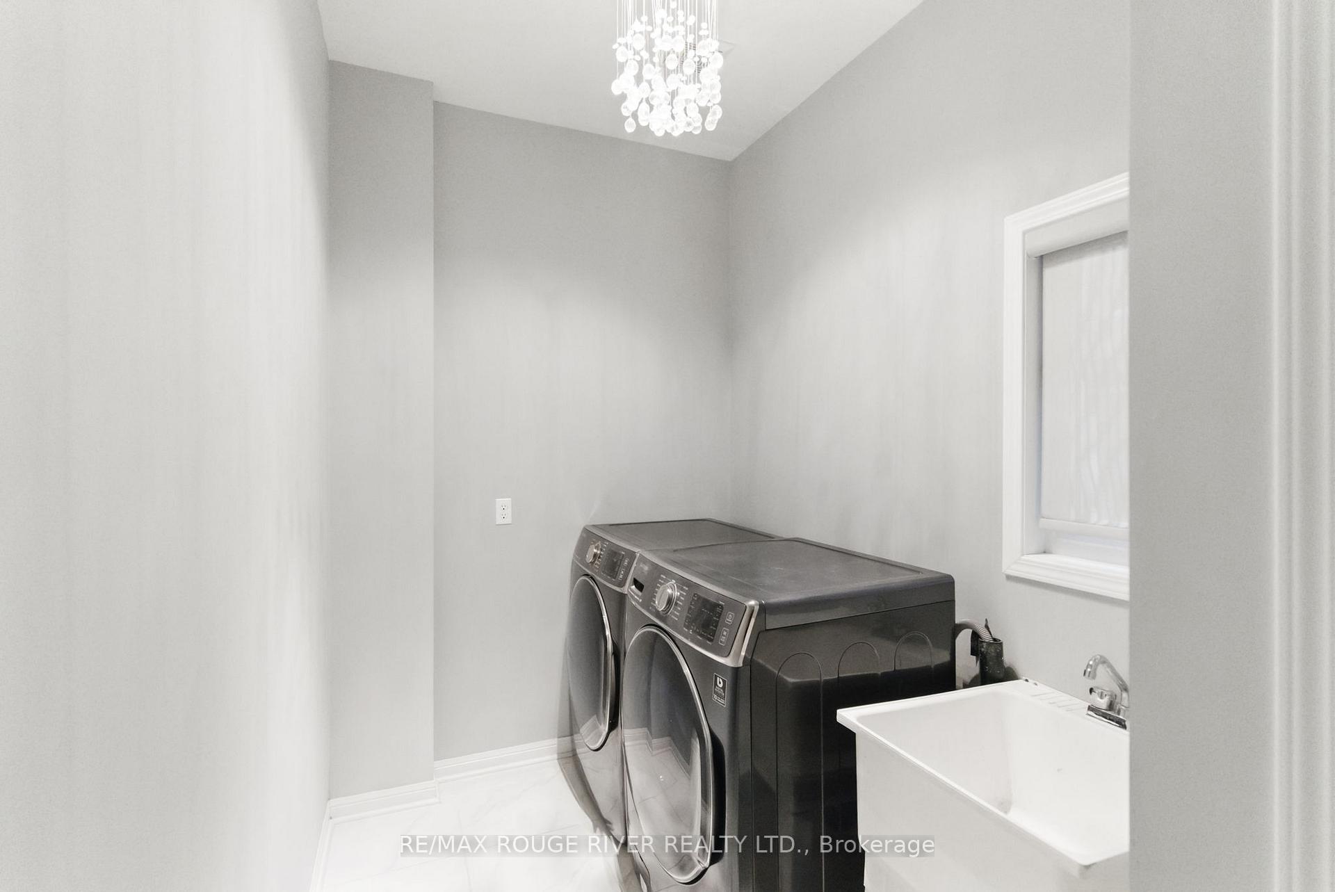 Photo 23 of 7 Edwin Carr Street, Clarington, Bowmanville — HOMEH