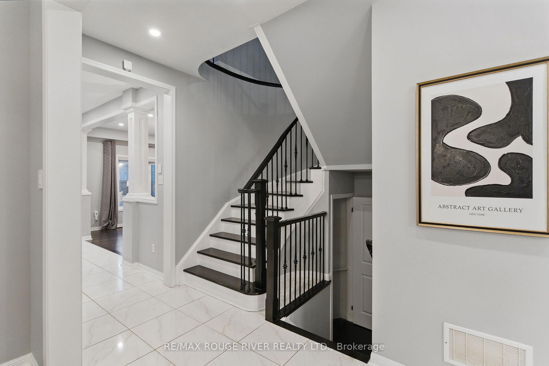 Photo 24 of 7 Edwin Carr Street, Clarington, Bowmanville — HOMEH
