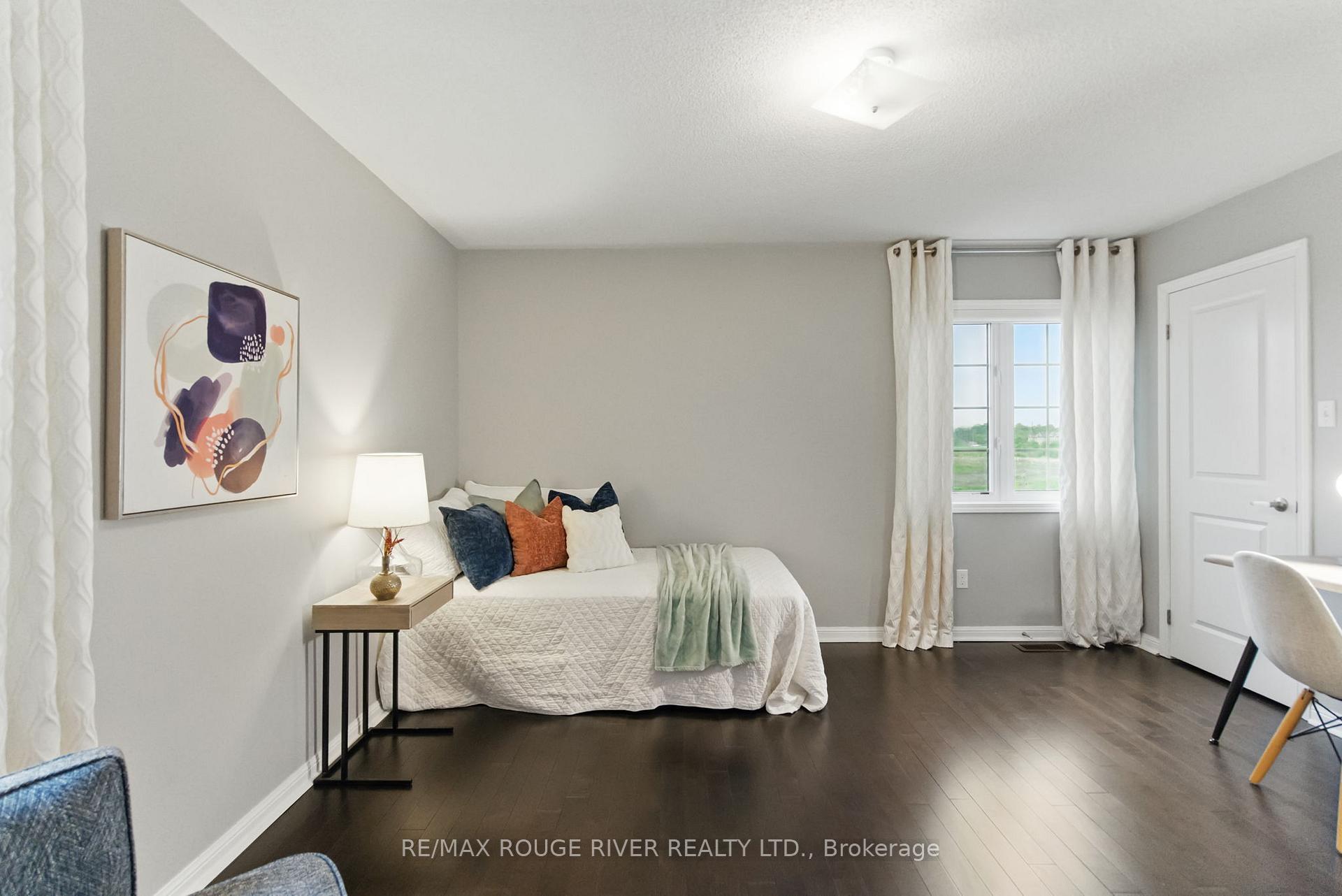 Photo 42 of 7 Edwin Carr Street, Clarington, Bowmanville — HOMEH