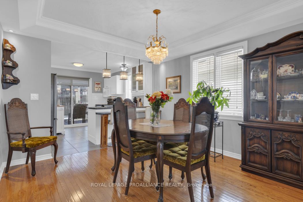 Photo 11 of 21 Moira Lea Court, Belleville, Thurlow Ward — HOMEH