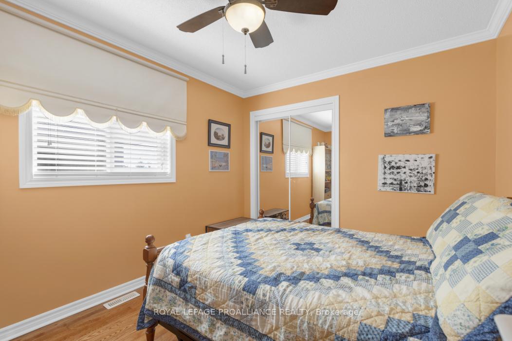 Photo 17 of 21 Moira Lea Court, Belleville, Thurlow Ward — HOMEH