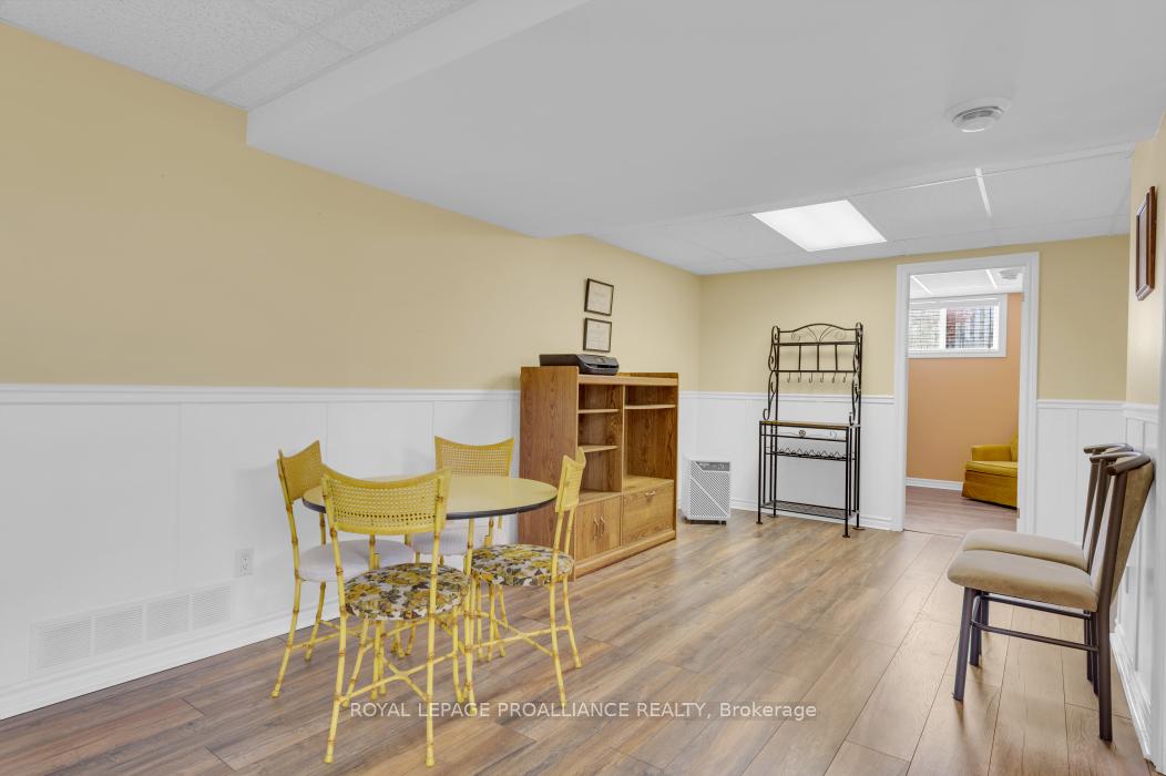 Photo 26 of 21 Moira Lea Court, Belleville, Thurlow Ward — HOMEH