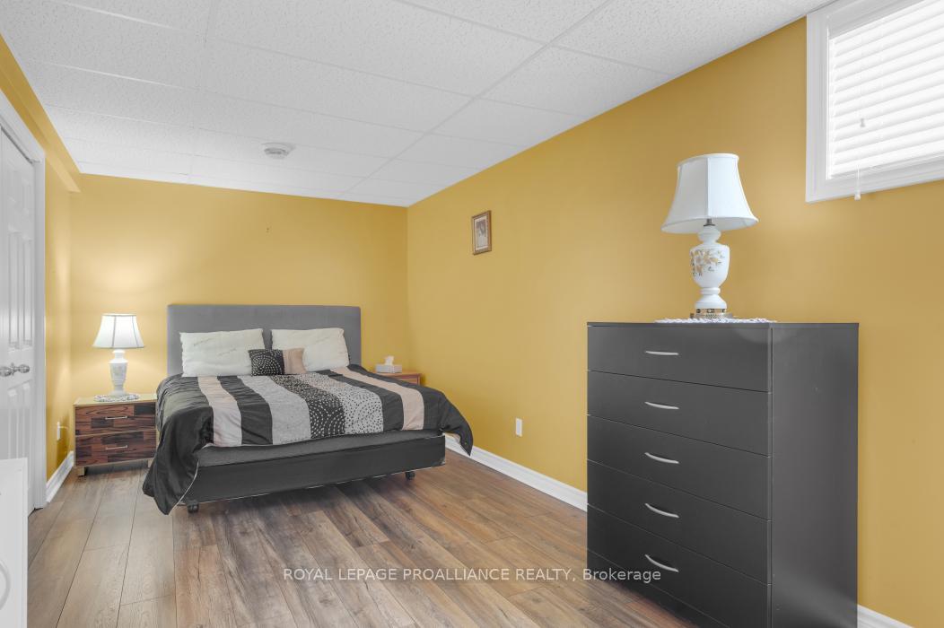 Photo 28 of 21 Moira Lea Court, Belleville, Thurlow Ward — HOMEH