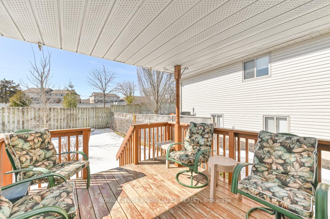 Photo 31 of 21 Moira Lea Court, Belleville, Thurlow Ward — HOMEH