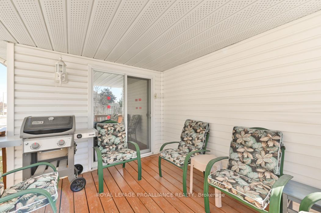 Photo 32 of 21 Moira Lea Court, Belleville, Thurlow Ward — HOMEH