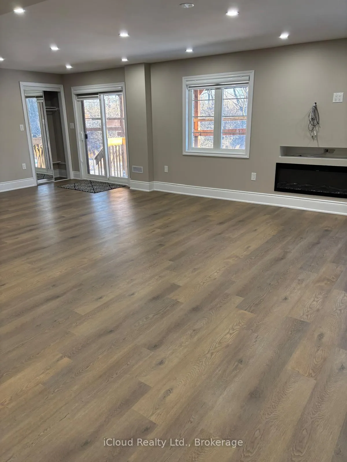 Photo 100 of Unit Basement, 69 Smokey Hollow Place, Hamilton, Waterdown — HOMEH