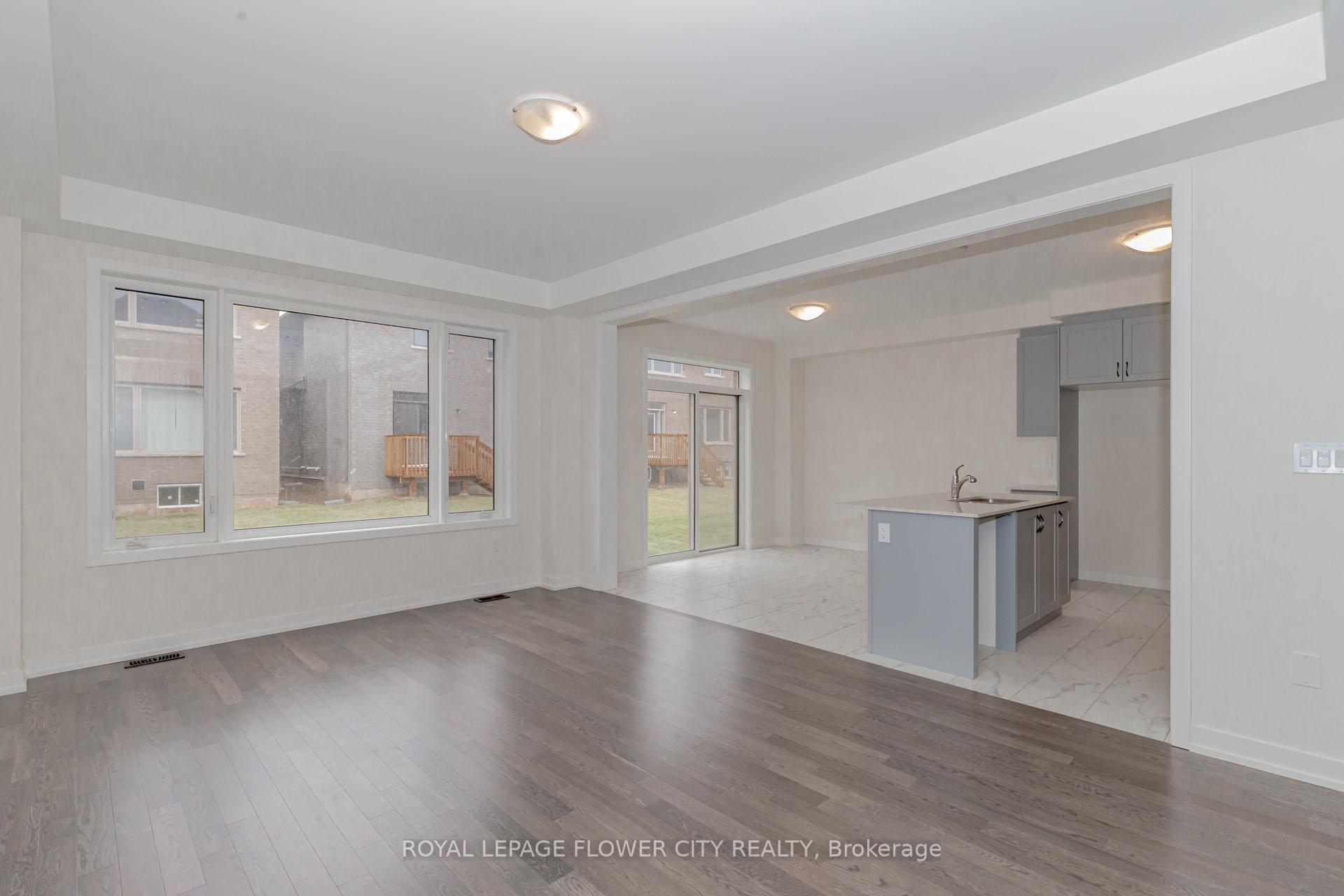 Photo 9 of 129 Henshaw Drive, Kitchener, Mill Courtland Woodside Park — HOMEH