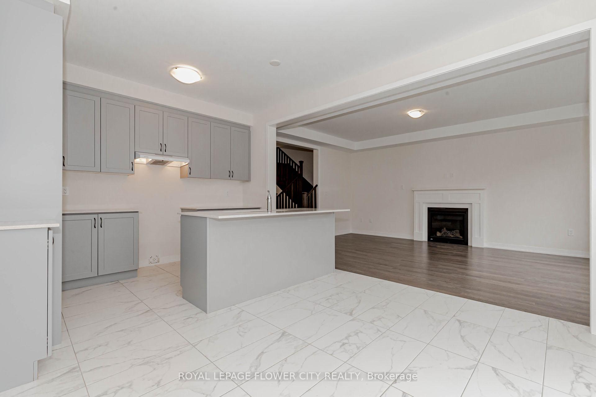 Photo 16 of 129 Henshaw Drive, Kitchener, Mill Courtland Woodside Park — HOMEH