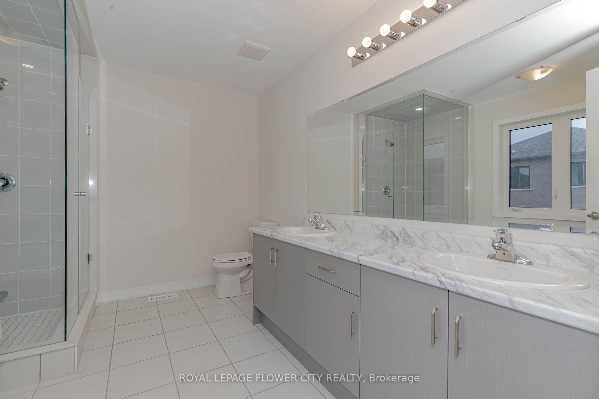 Photo 23 of 129 Henshaw Drive, Kitchener, Mill Courtland Woodside Park — HOMEH