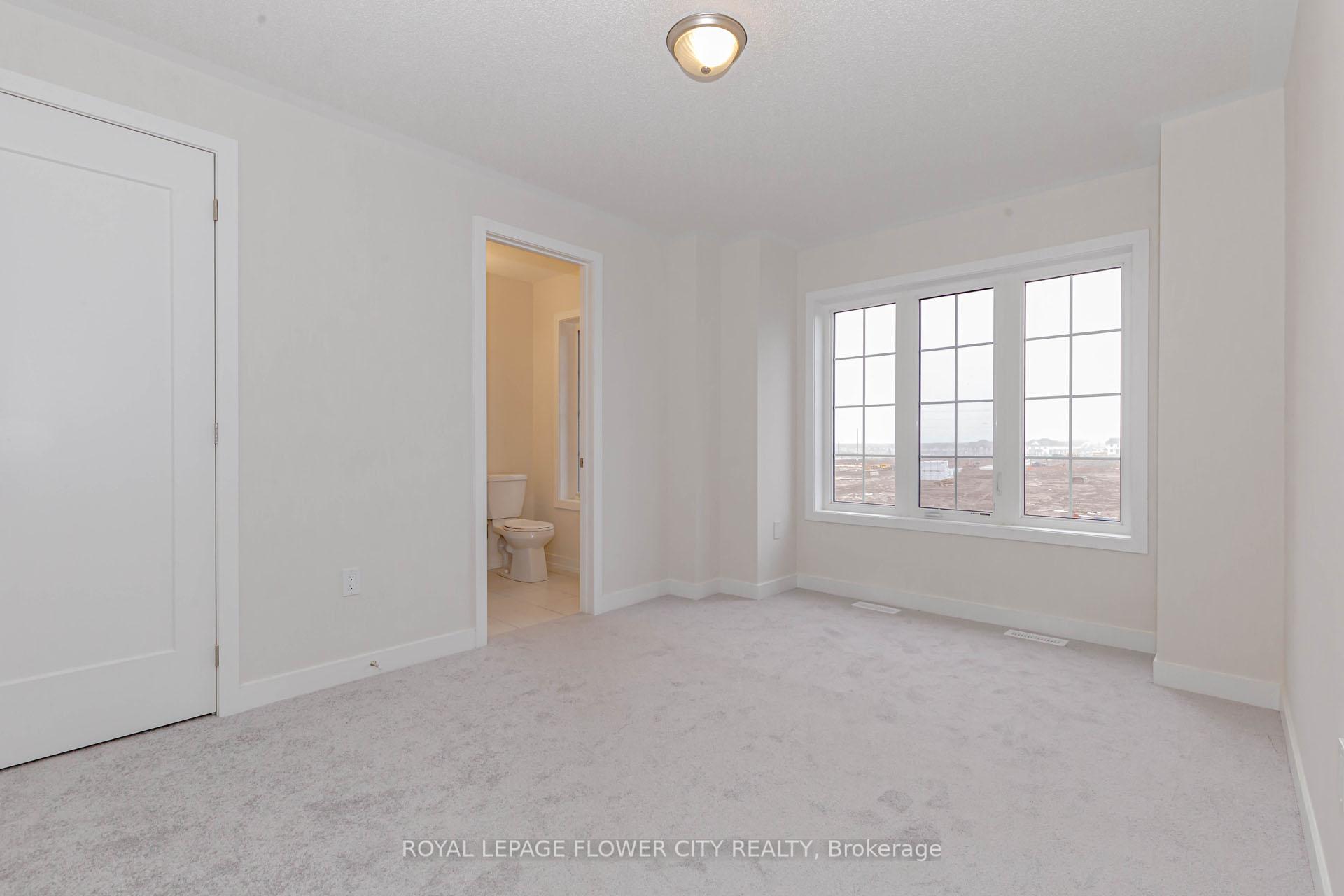 Photo 30 of 129 Henshaw Drive, Kitchener, Mill Courtland Woodside Park — HOMEH