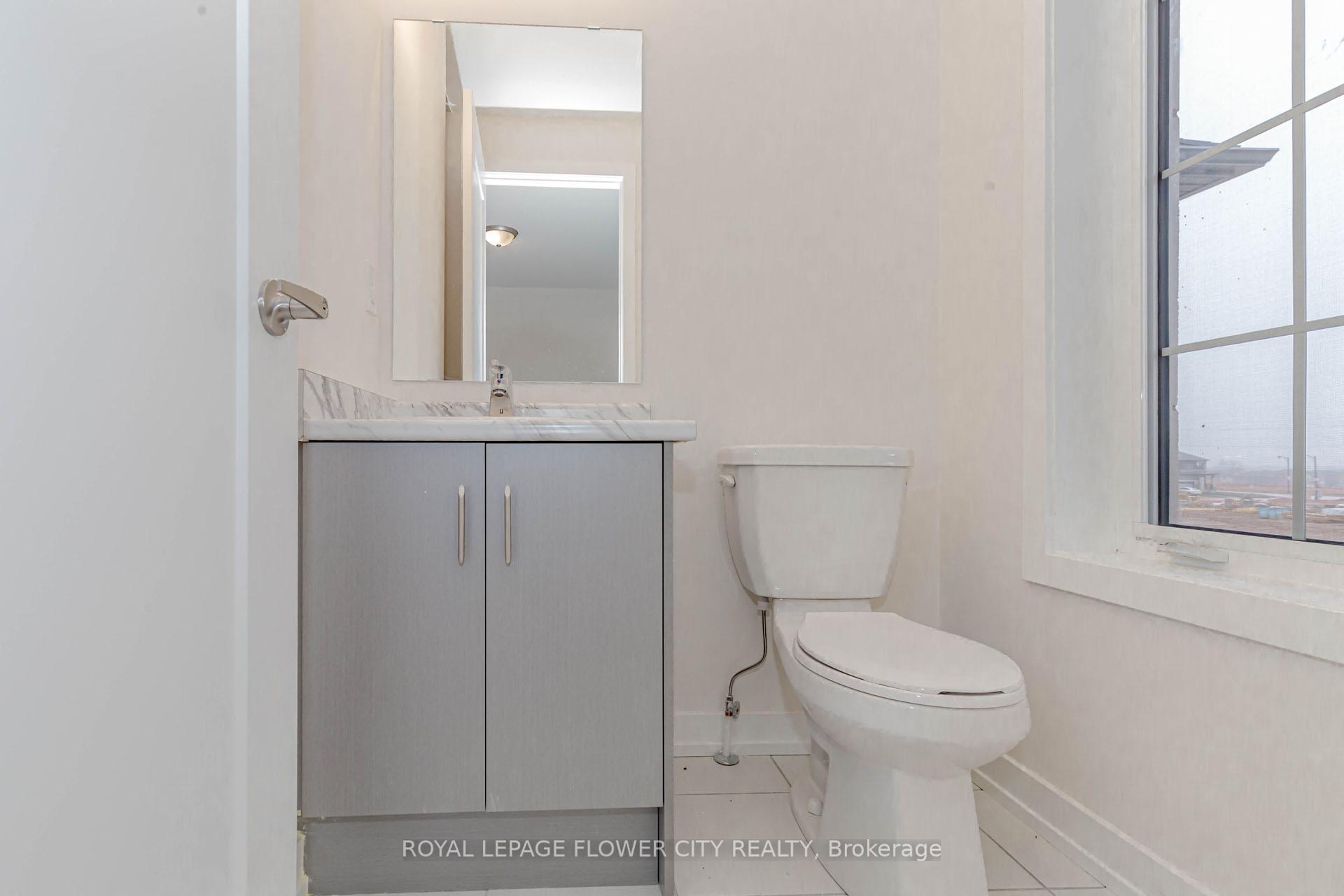 Photo 32 of 129 Henshaw Drive, Kitchener, Mill Courtland Woodside Park — HOMEH