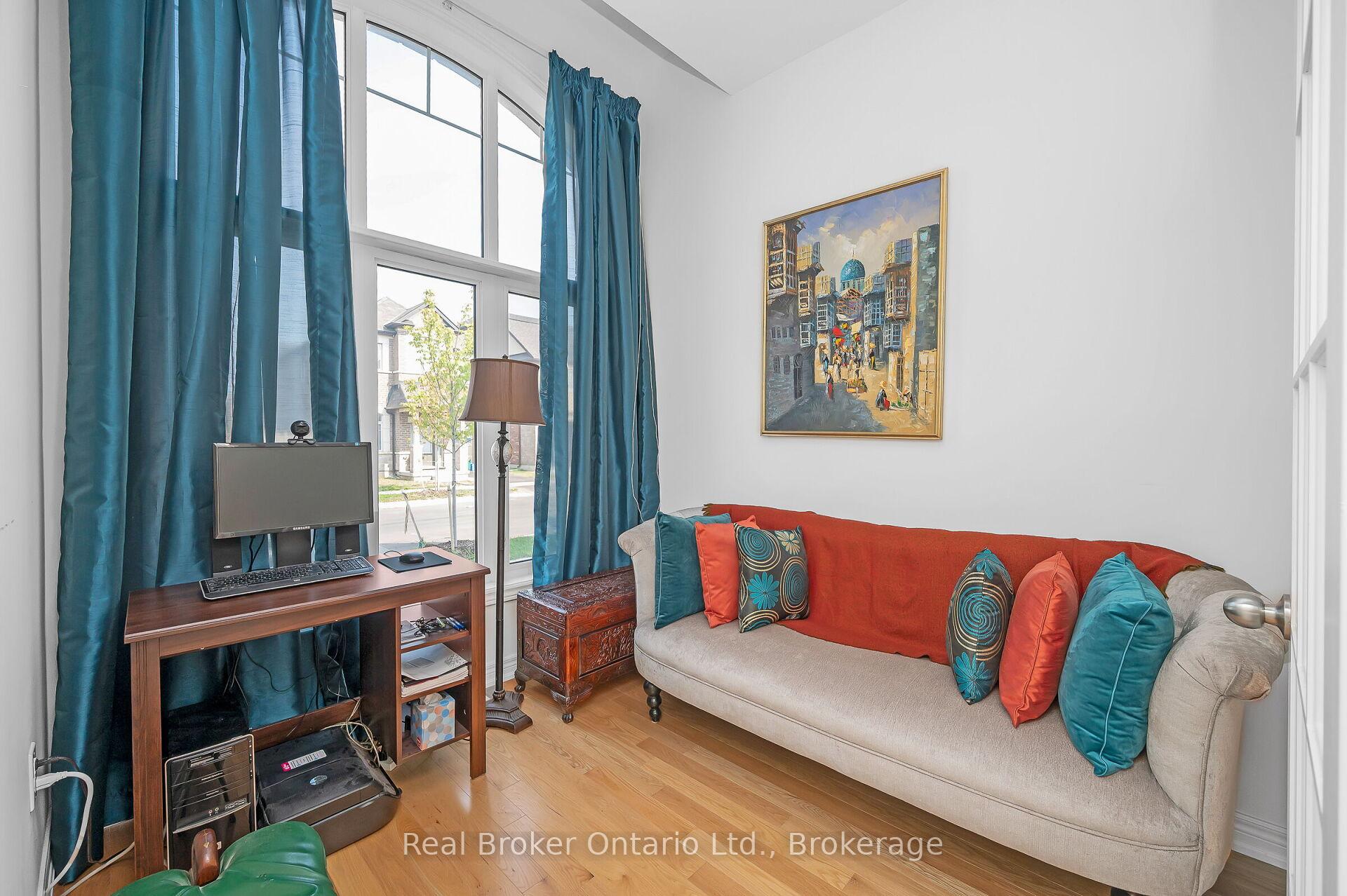Photo 8 of 3900 Koenig Road, Burlington, Alton — HOMEH