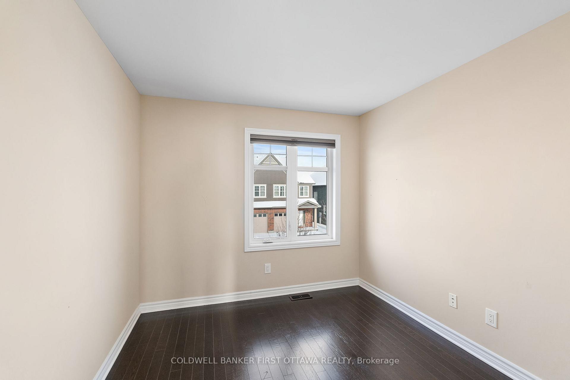 Photo 21 of 285 Fergus Crescent, Ottawa, Barrhaven - Cedargrove/Fraserdale — HOMEH