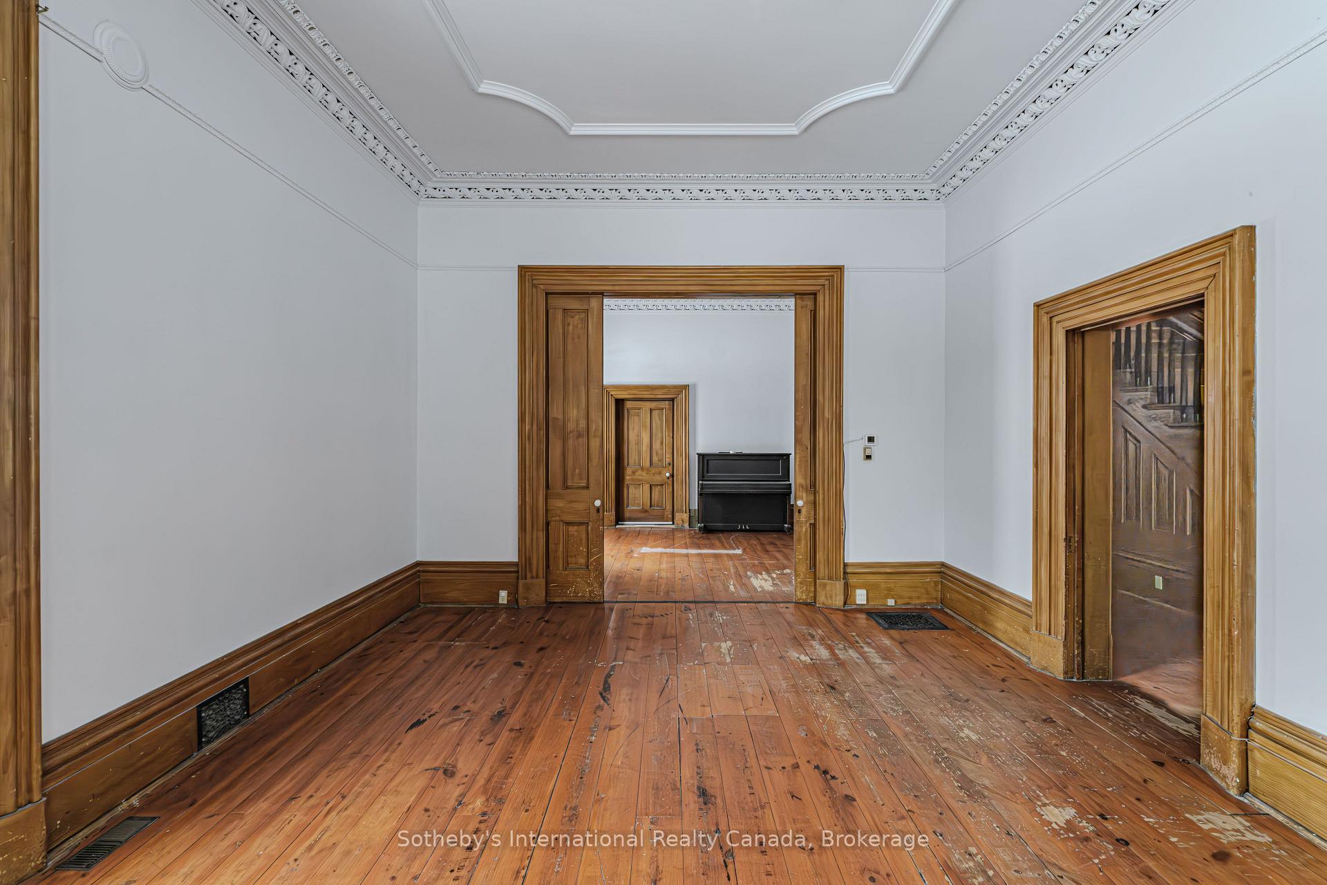 Photo 12 of 440 German School Road, Brant, South Dumfries — HOMEH