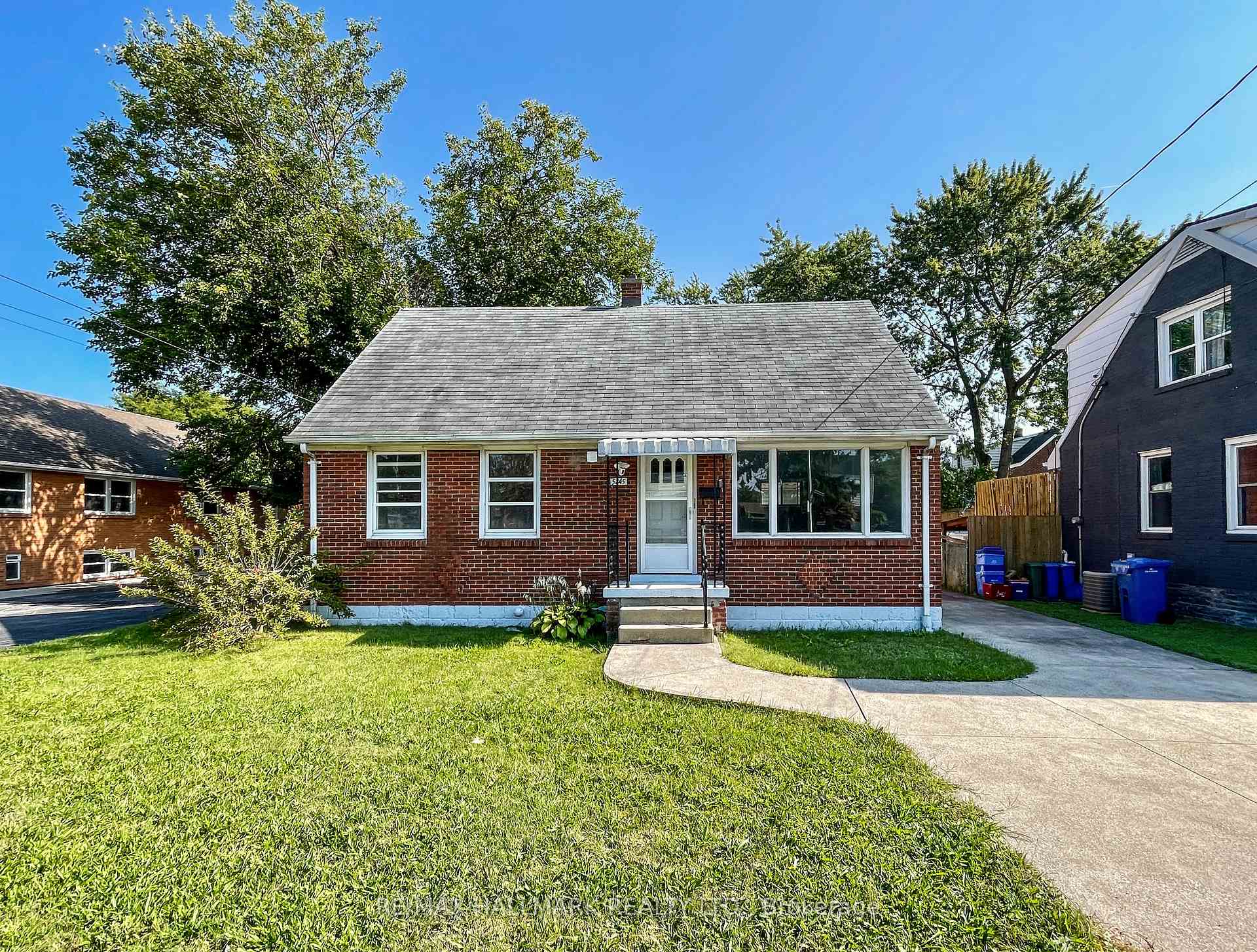 Photo 1 of 5245 Wyandotte Street E, Windsor — HOMEH