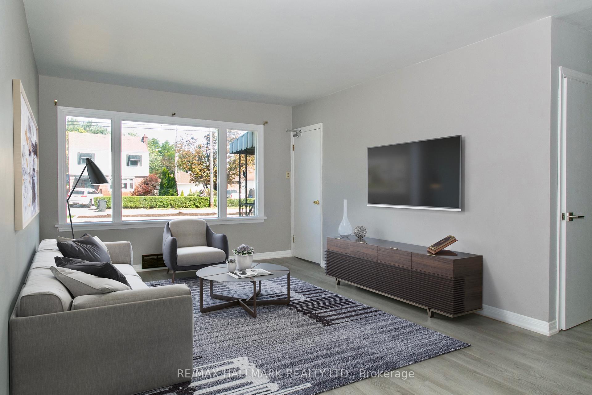 Photo 3 of 5245 Wyandotte Street E, Windsor — HOMEH