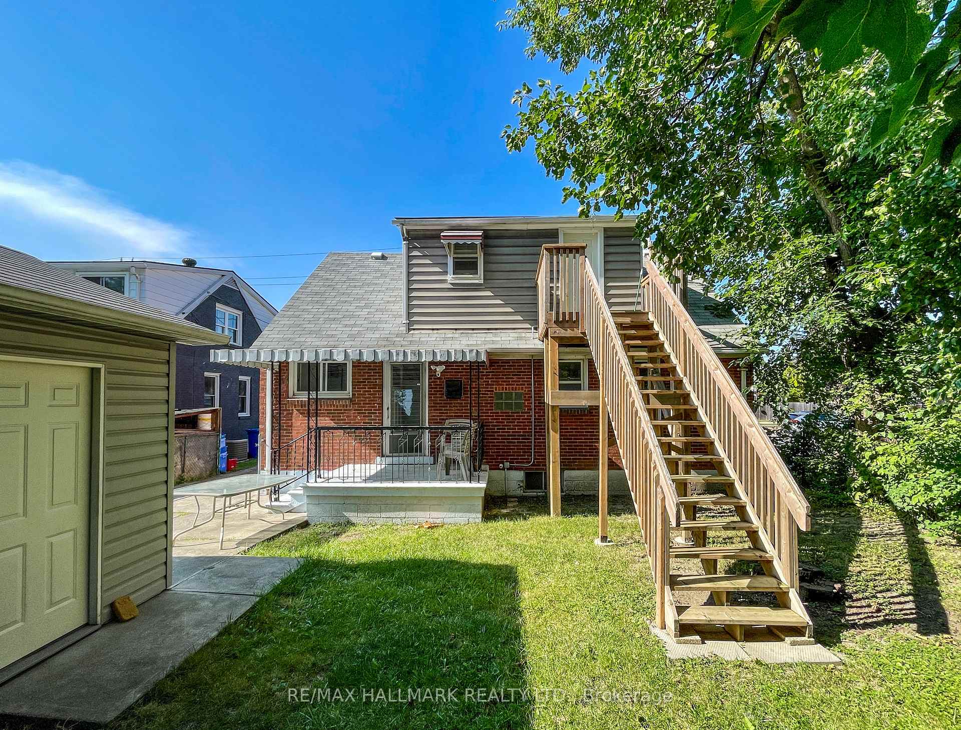 Photo 21 of 5245 Wyandotte Street E, Windsor — HOMEH