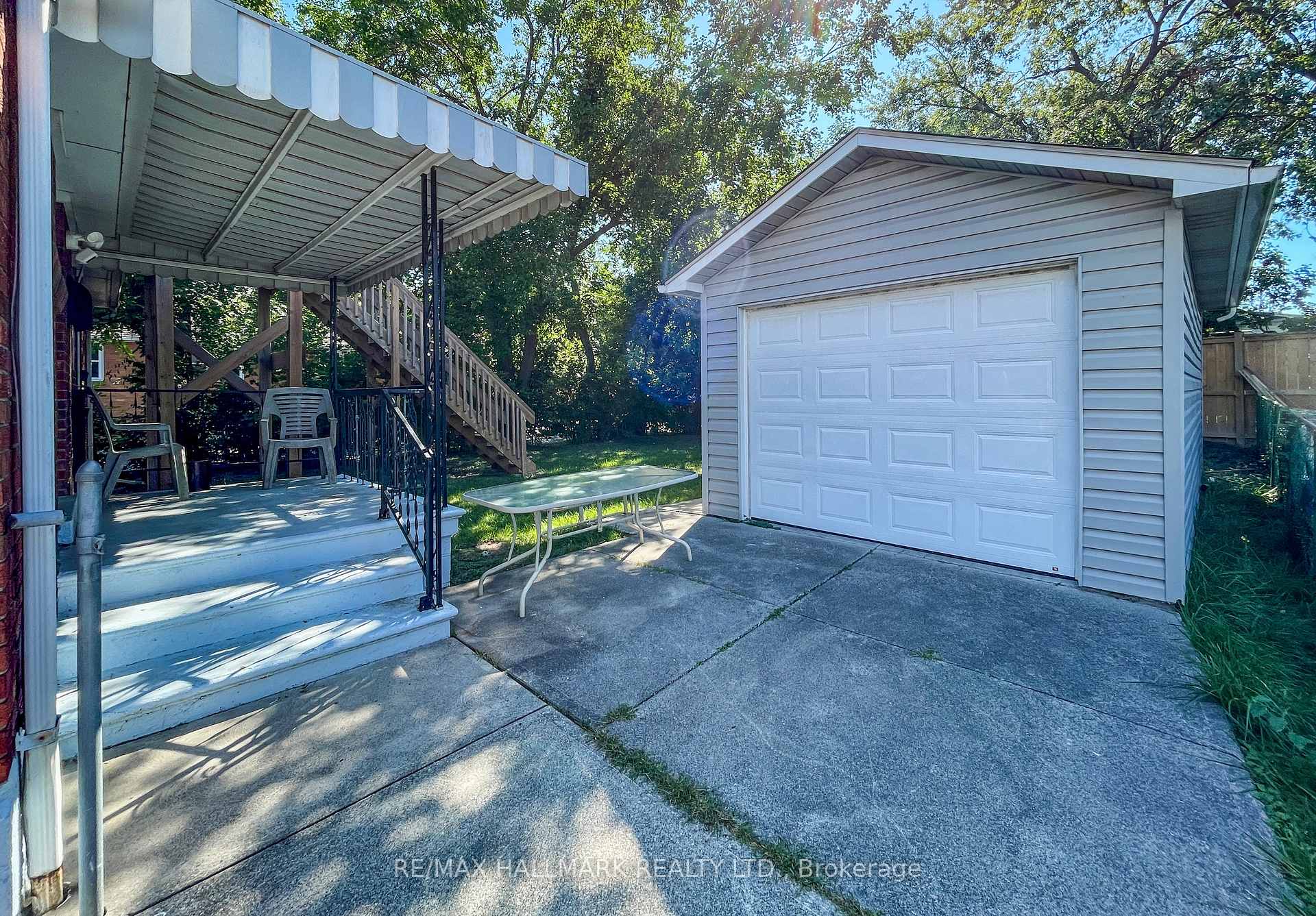 Photo 14 of 5245 Wyandotte Street E, Windsor — HOMEH