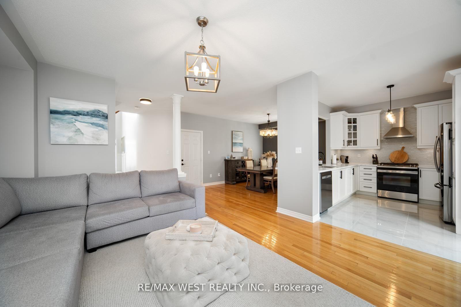 Photo 11 of 4 Dilworth Chase, Brampton, Bram East — HOMEH
