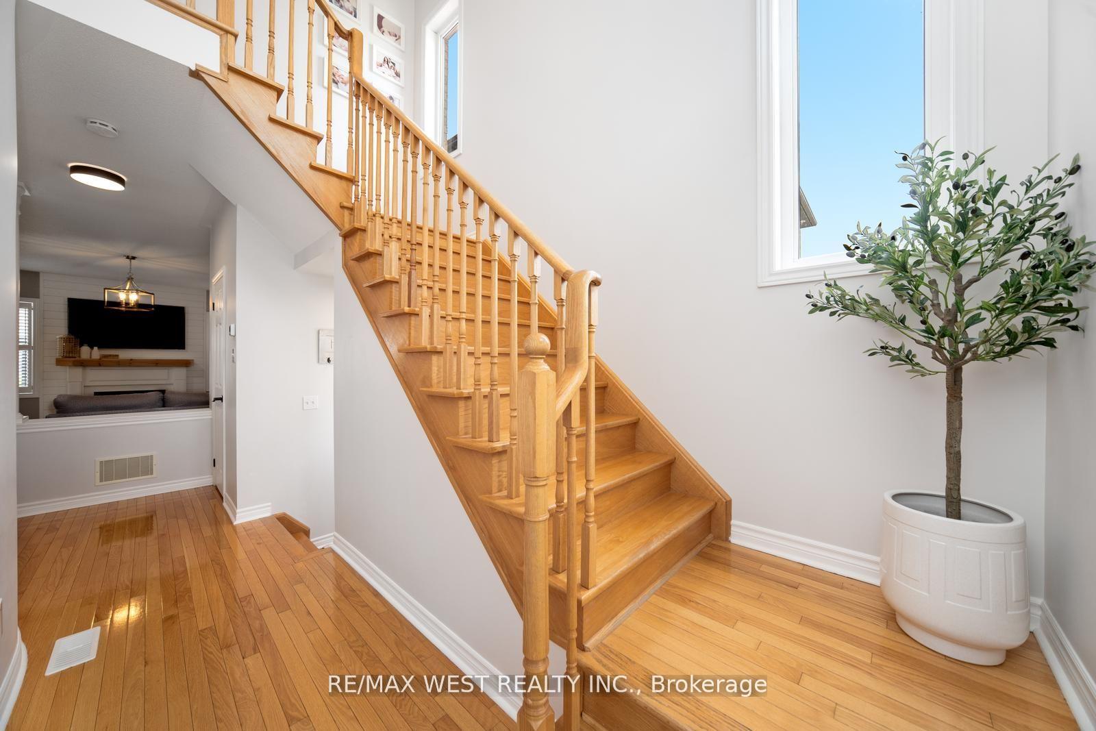 Photo 20 of 4 Dilworth Chase, Brampton, Bram East — HOMEH