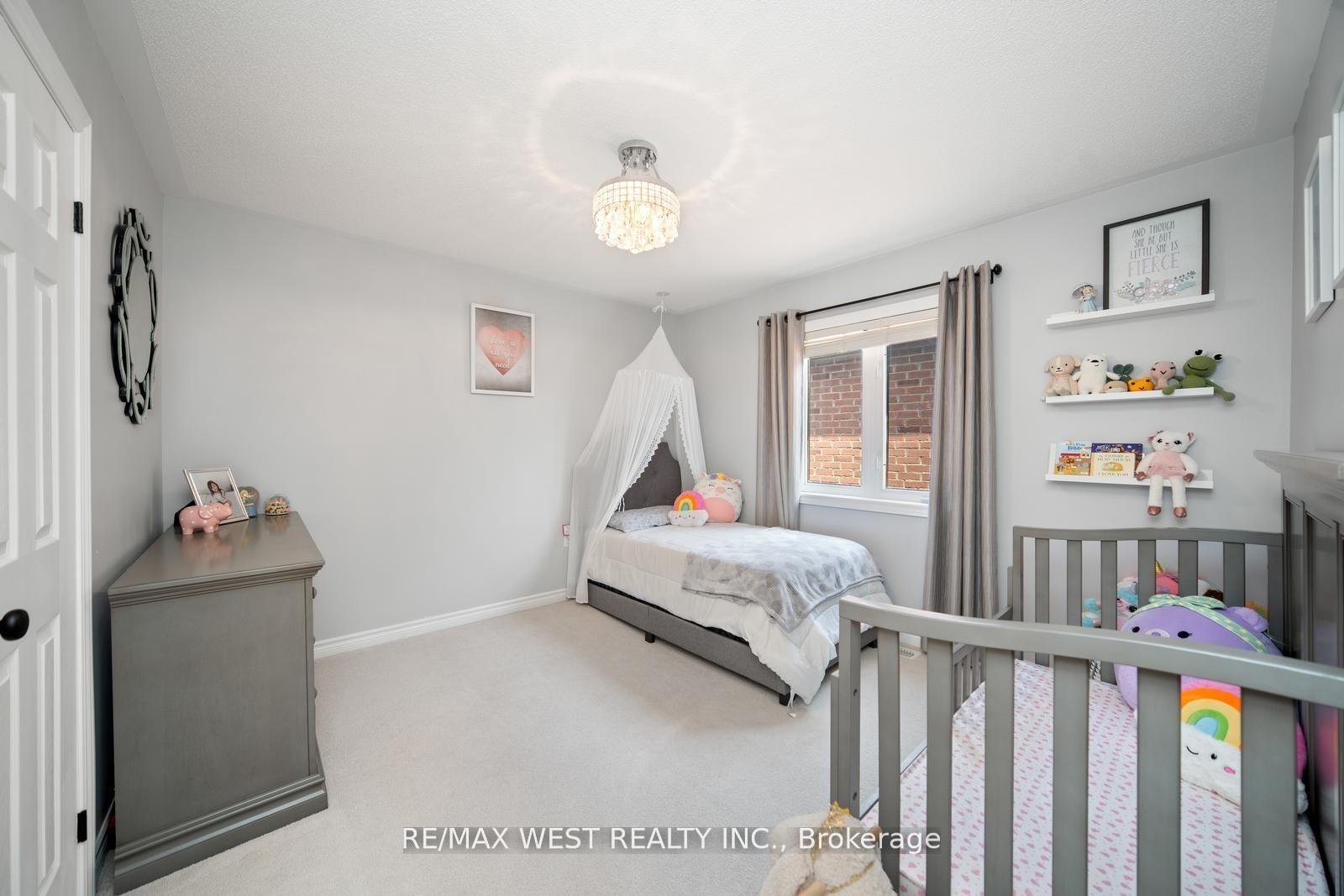 Photo 21 of 4 Dilworth Chase, Brampton, Bram East — HOMEH