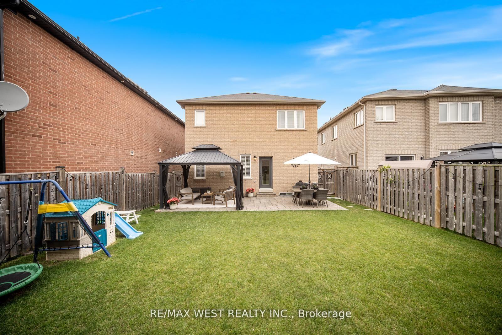 Photo 37 of 4 Dilworth Chase, Brampton, Bram East — HOMEH