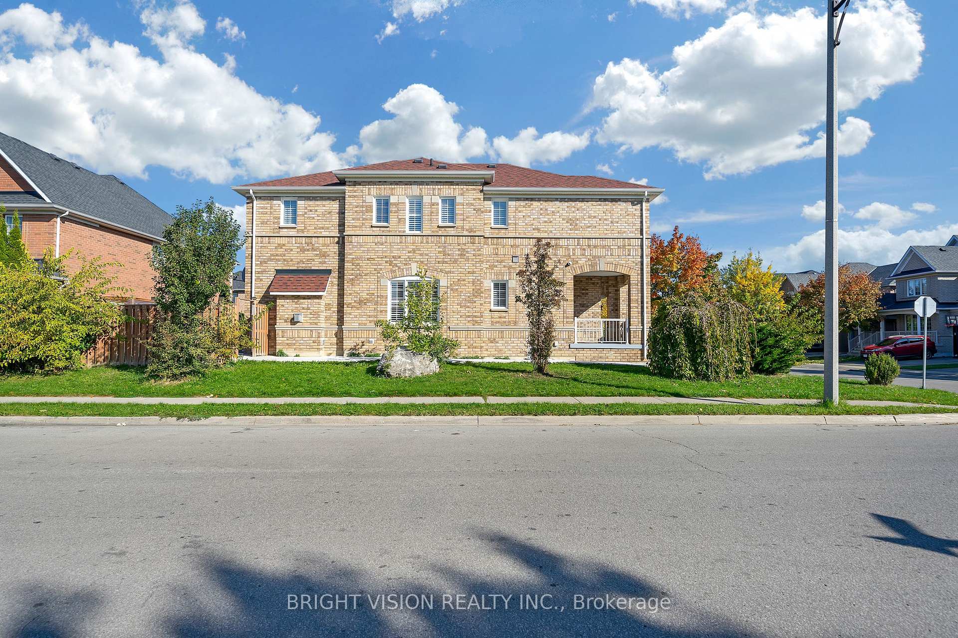 Photo 14 of Unit ROOM A, 2 Browley Drive, Brampton, Fletcher's Meadow — HOMEH