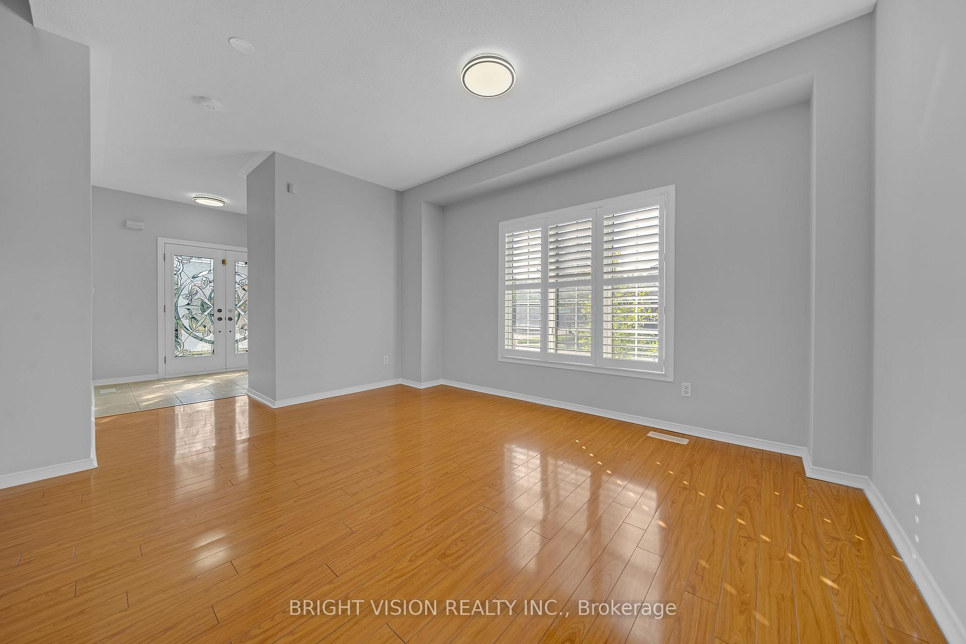 Photo 6 of Unit ROOM A, 2 Browley Drive, Brampton, Fletcher's Meadow — HOMEH