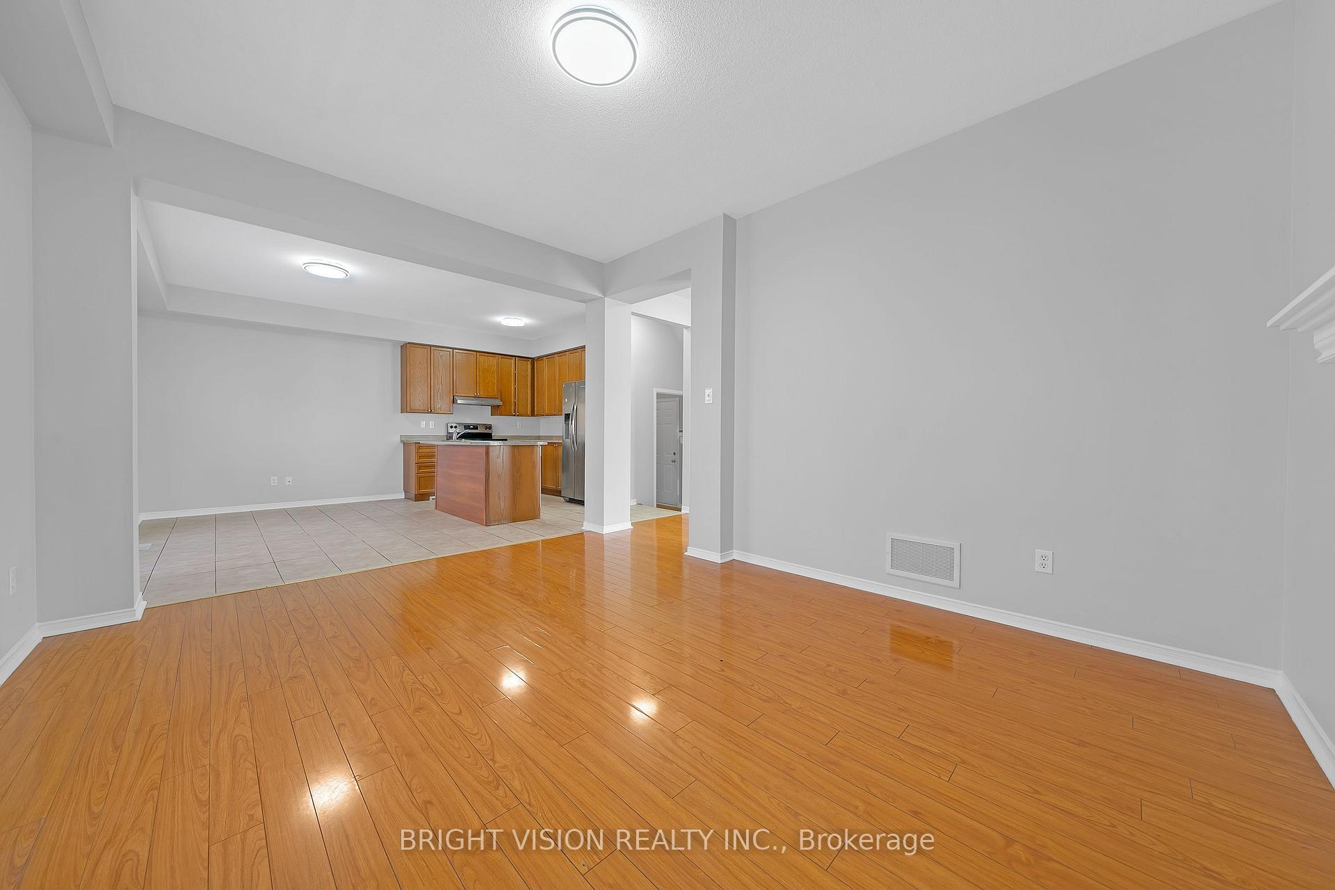 Photo 9 of Unit ROOM A, 2 Browley Drive, Brampton, Fletcher's Meadow — HOMEH